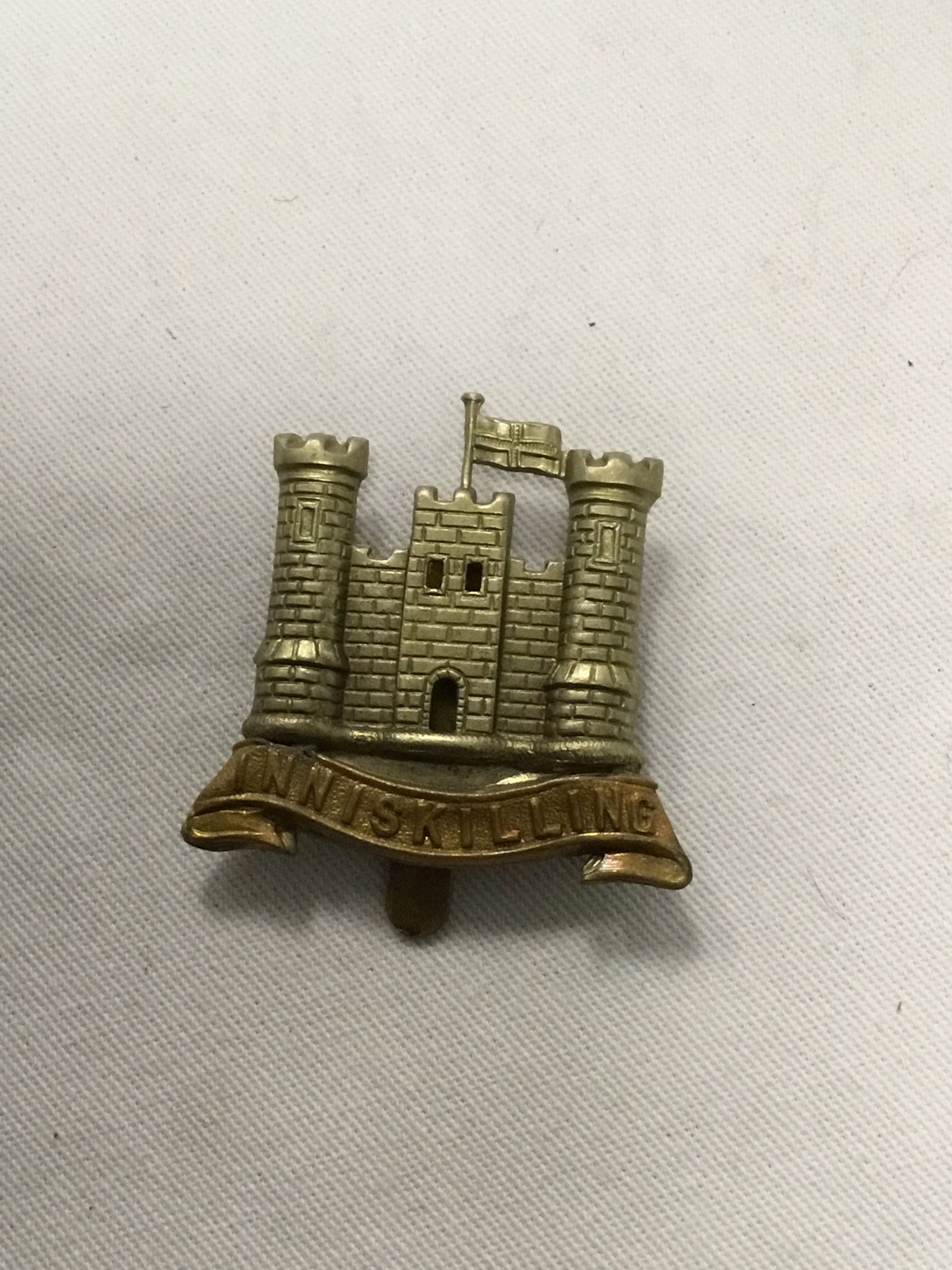 British Army, 6th Inniskilling Dragoon Guards Cap Badge