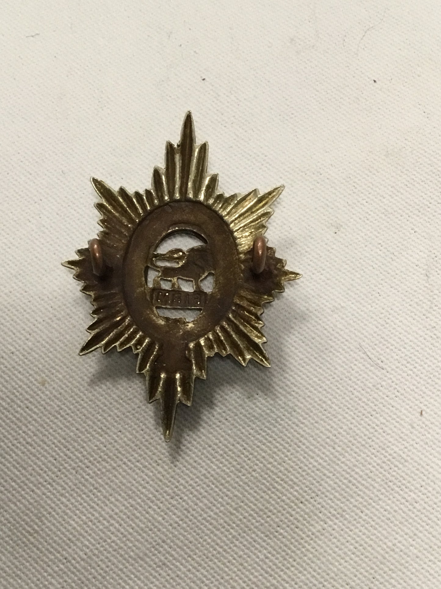 WW11 WORCESTERSHIRE REGIMENT BRITISH MILITARY CAP BADGE