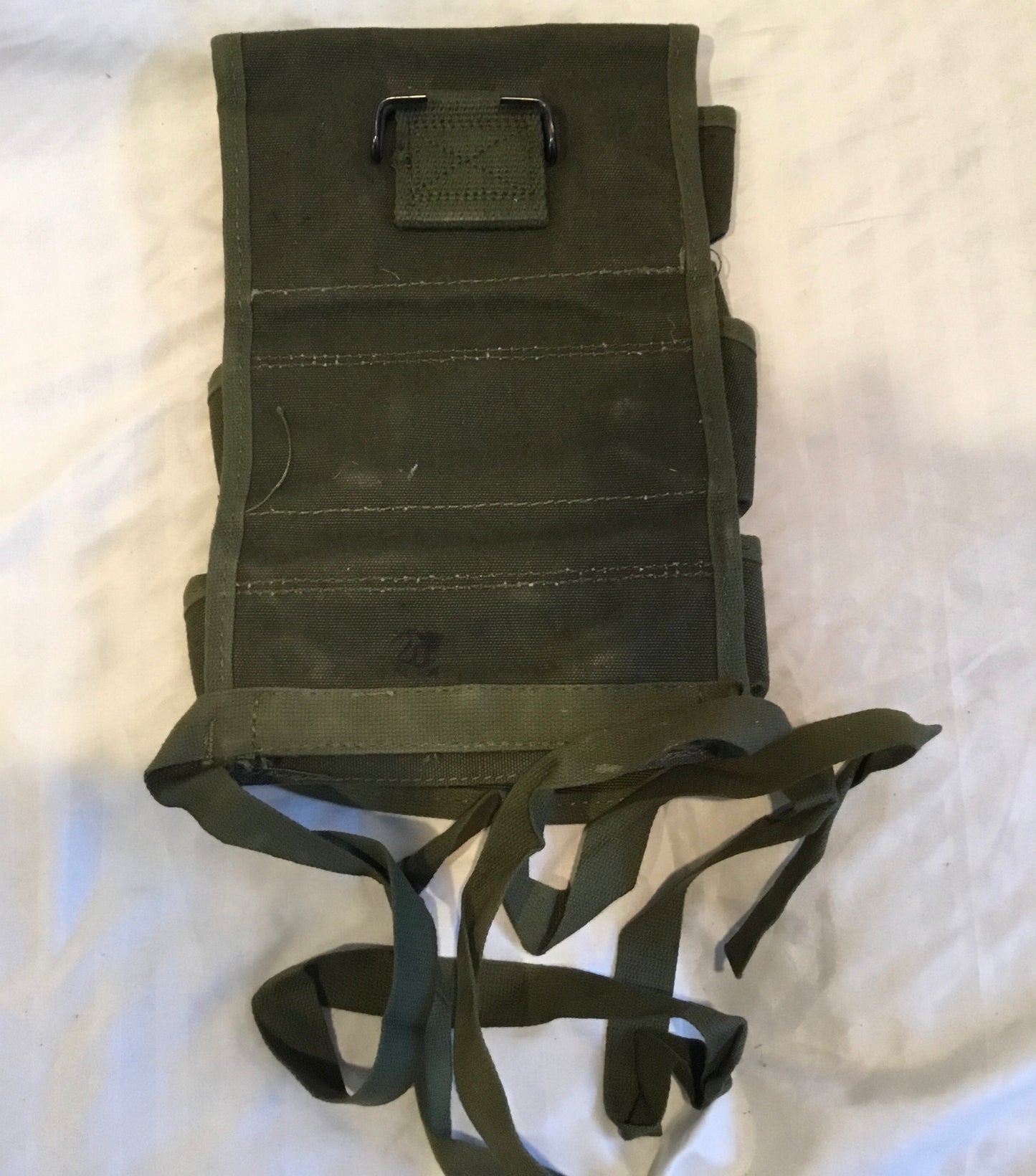 Vintage U.S. MILITARY 3 Pocket Grenade Carrier
