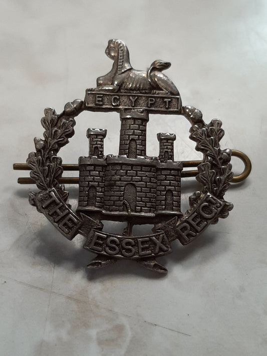 WW1/WW2 Essex Regiment Officers Cap Badge