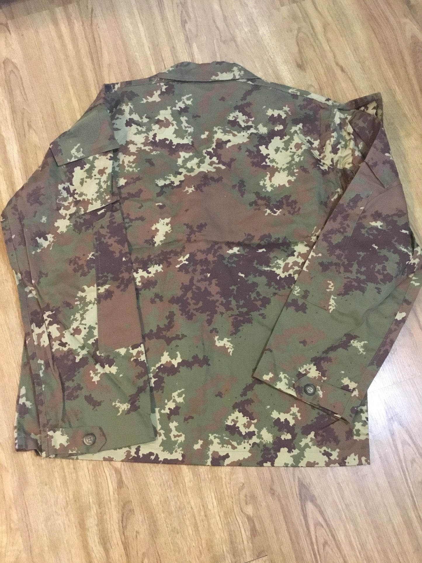 Italian Pattern Camouflage Shirt / Jacket XL ONLY