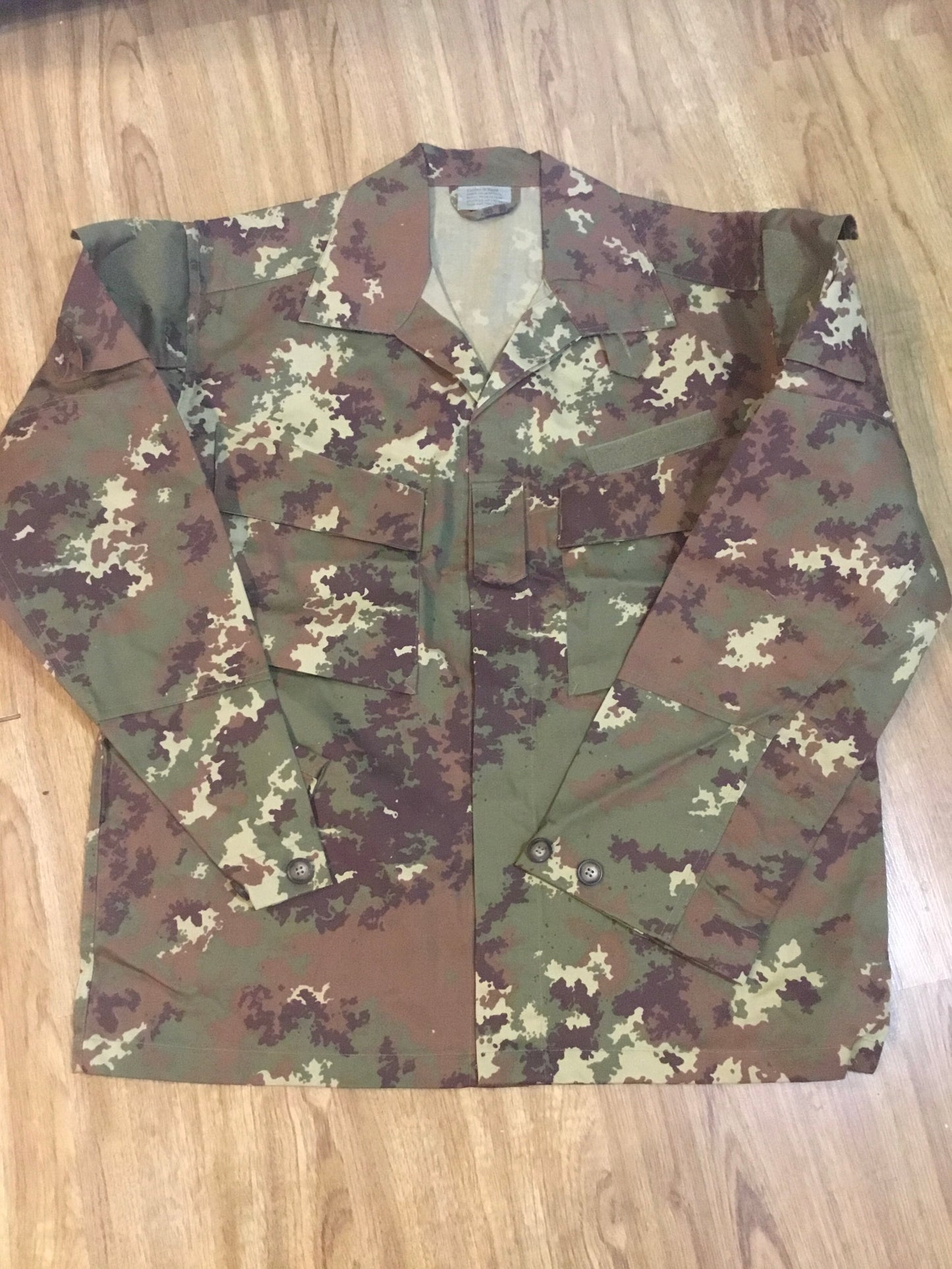 Italian Pattern Camouflage Shirt / Jacket XL ONLY