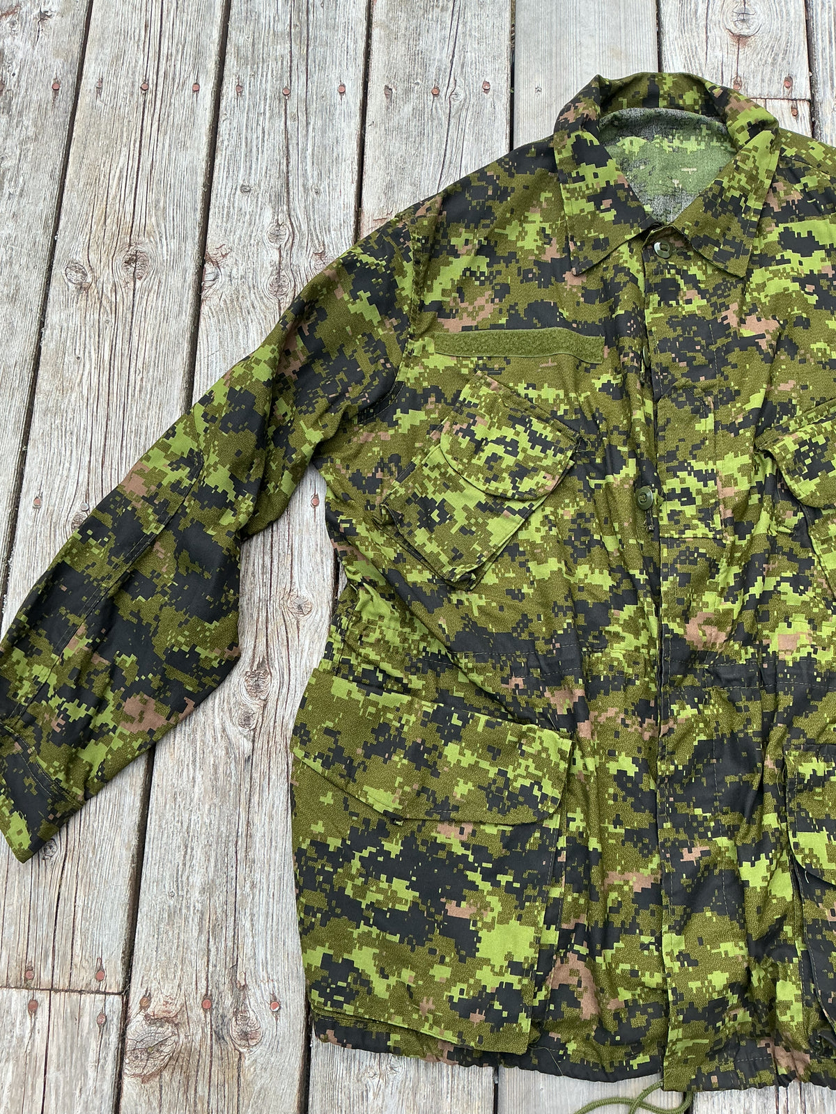 Canadian Forces Cadpat  Combat Shirt  XL Regular