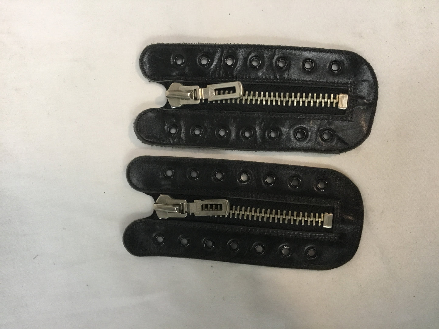 Boot Zippers ,7 Hole , leather with steel zipper