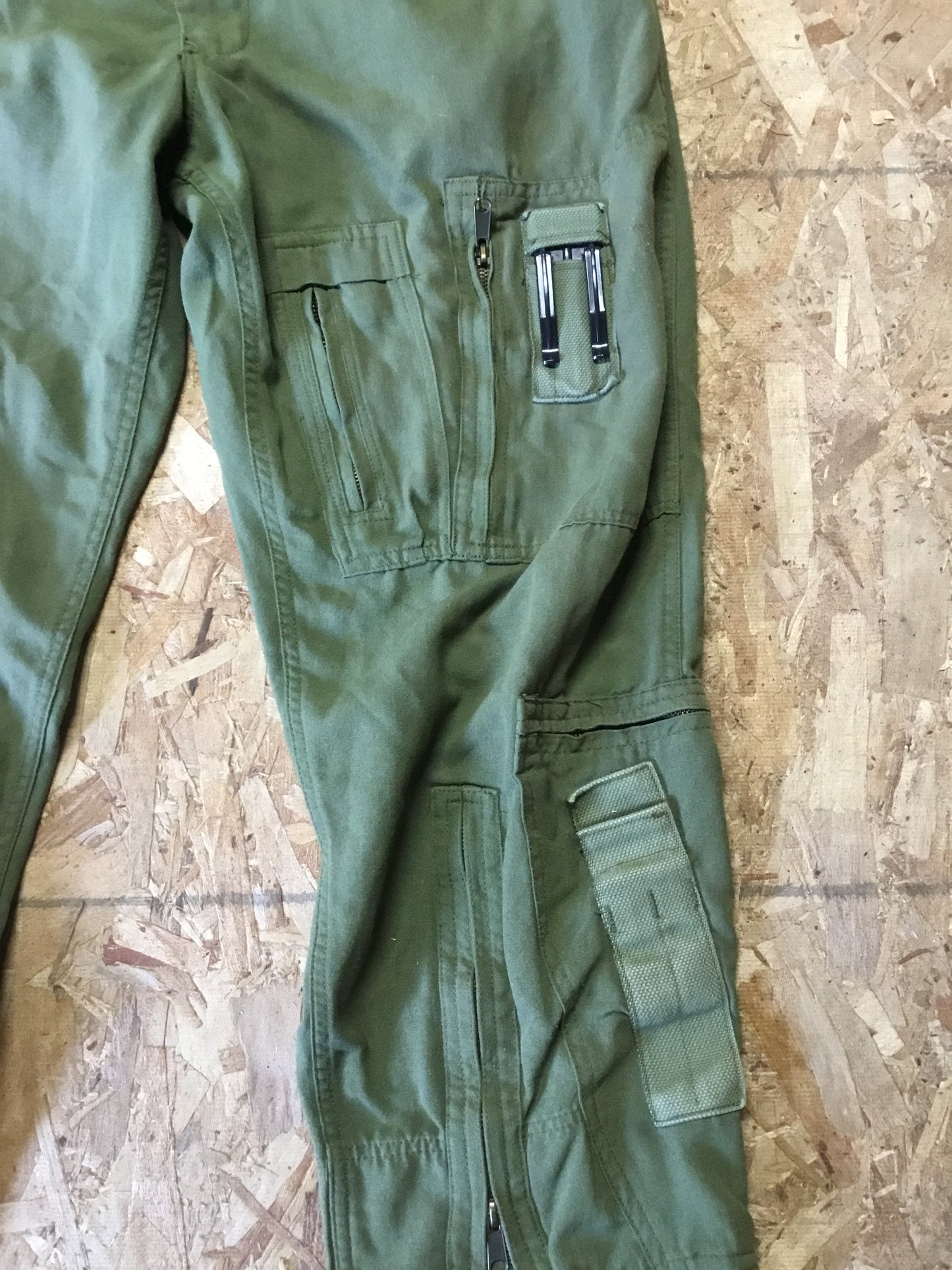 Canadian forces Helicopter Crew Pants, Military Size is 70/40 Or 40 inch waist