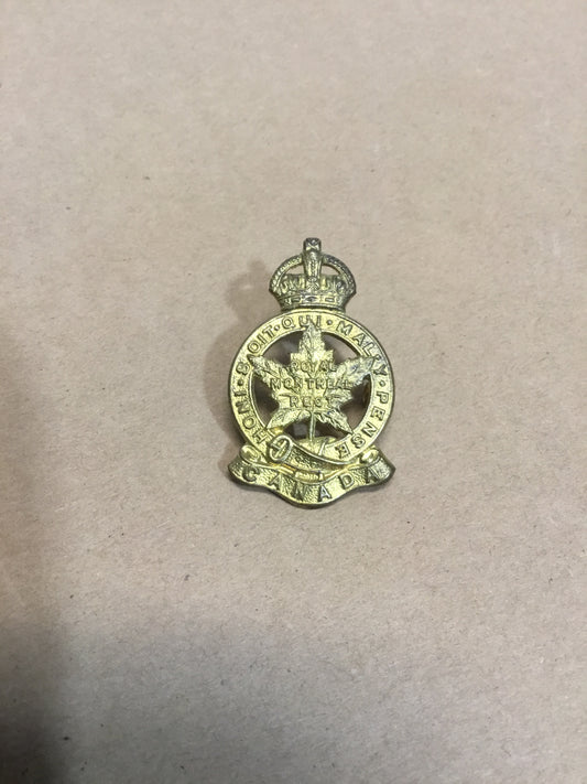 WWII Canadian Forces Royal Montreal Regiment Cap Badge
