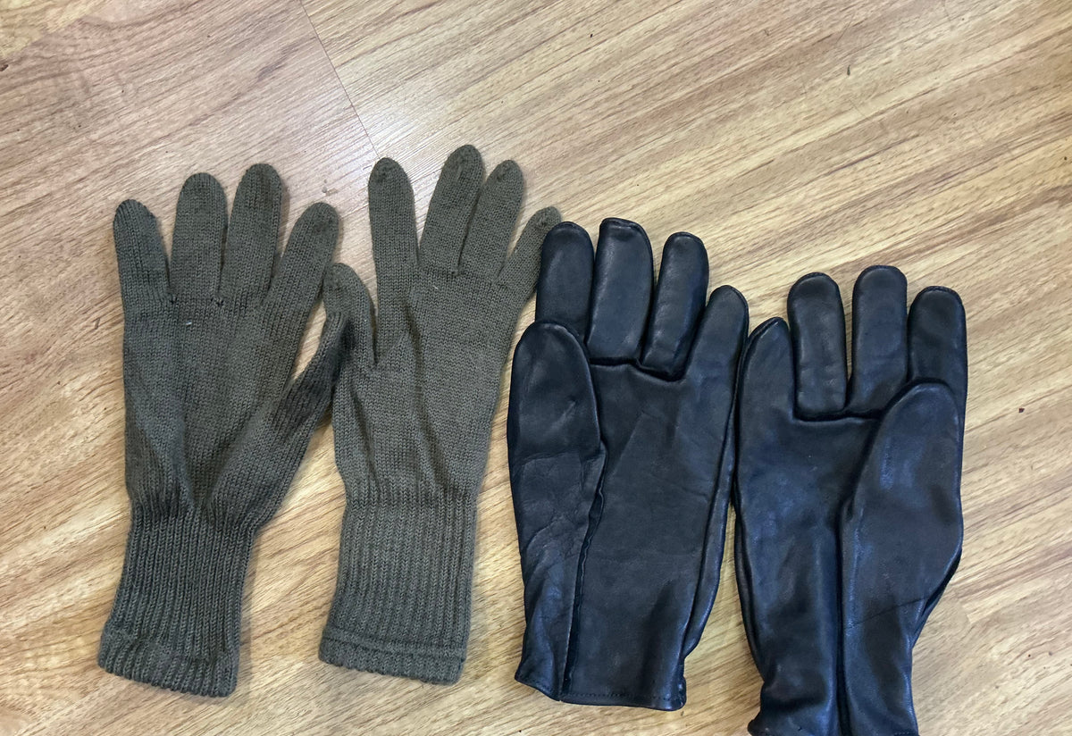 Vintage Canadian Forces Leather Work Gloves with Wool Removeable Liner Large