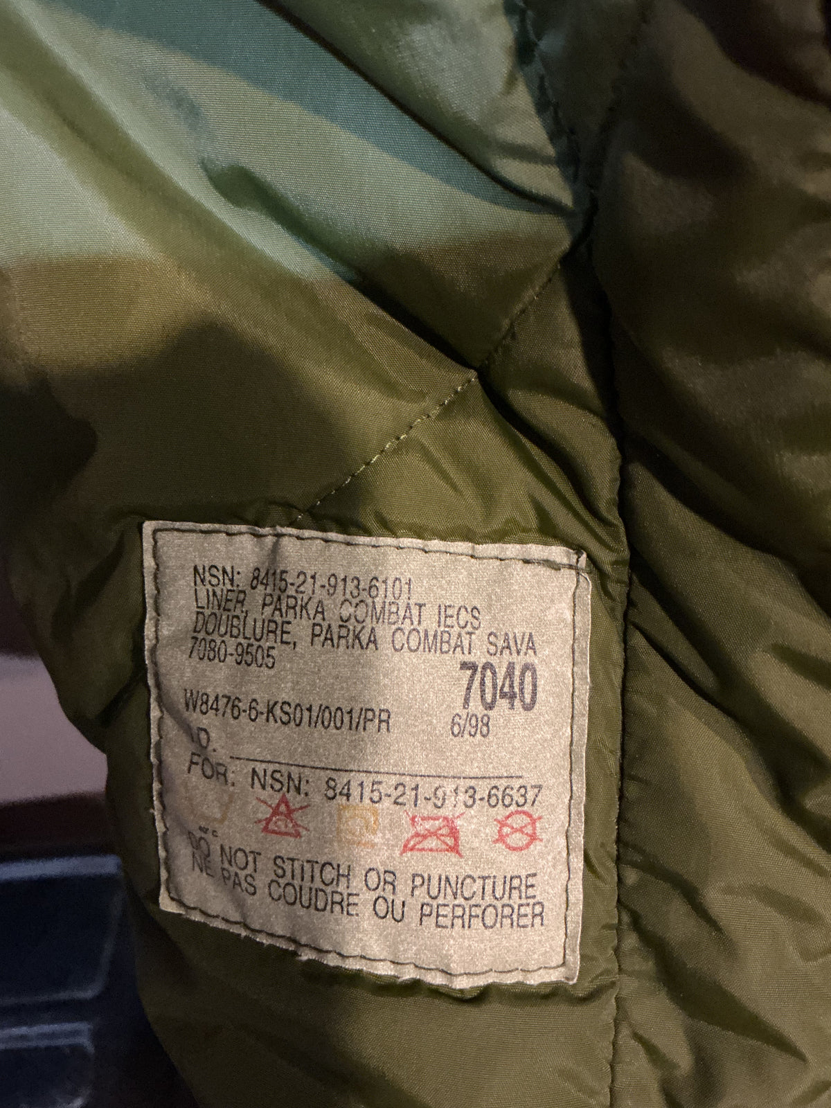 Canadian Military Arctic Parka Removable gore-Tex Liner size Medium Regular -70/40