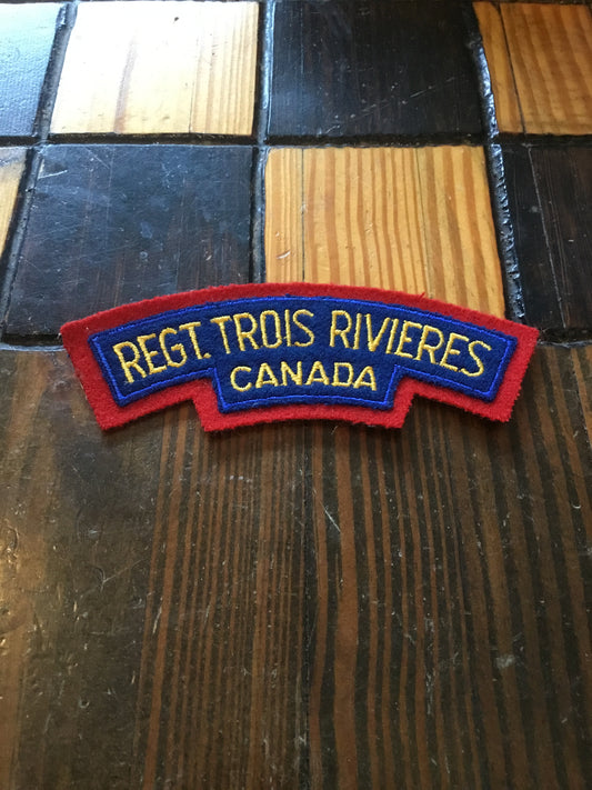 Regt. Trois Rivières Canada  Shoulder Flash/Patch