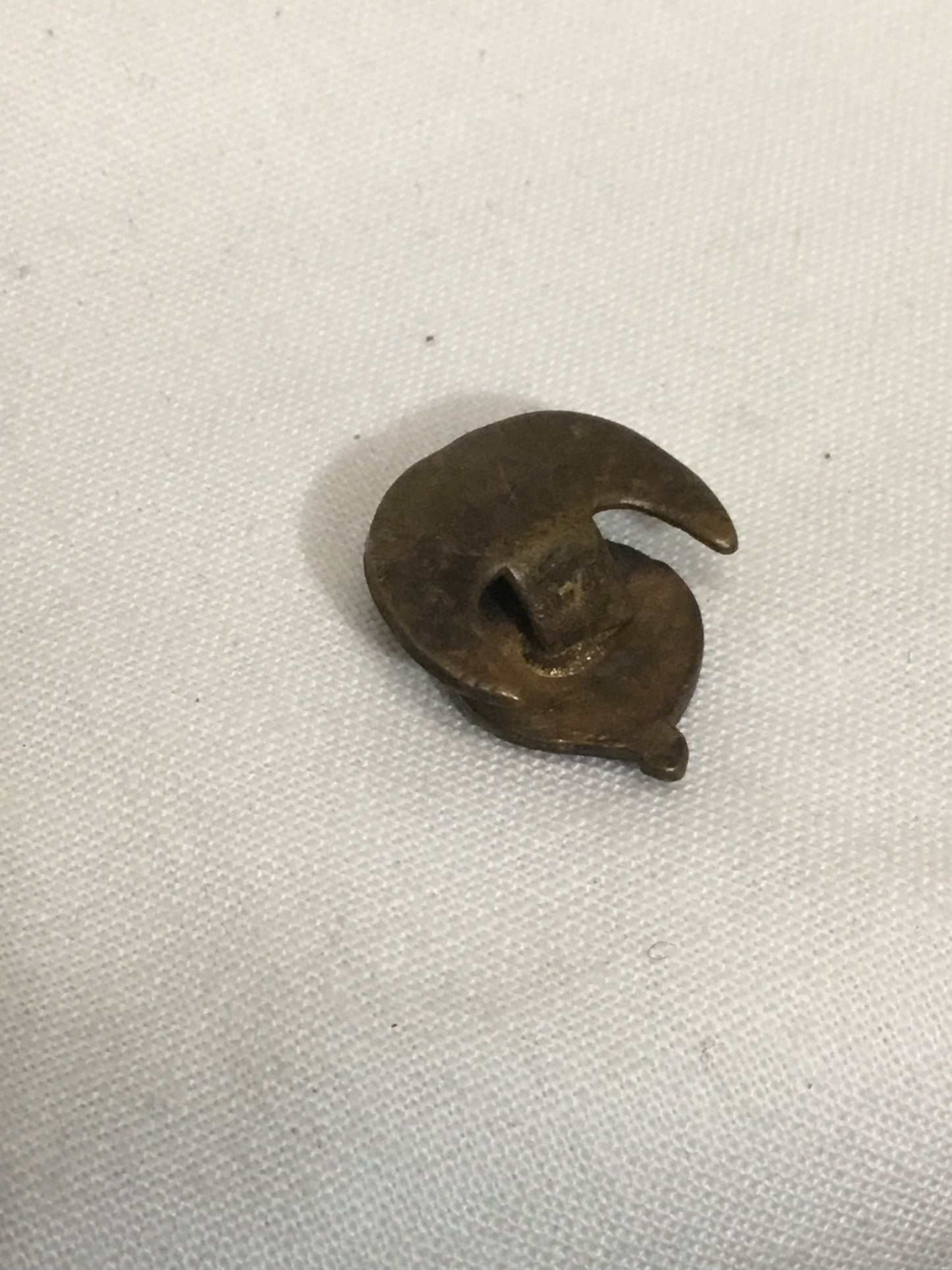 Small Duke of Lancaster’s Own Button Hole Pin