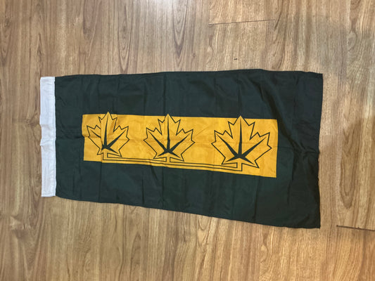 1985 Canadian Forces Unit Com Flag Size is 18 x36 inches