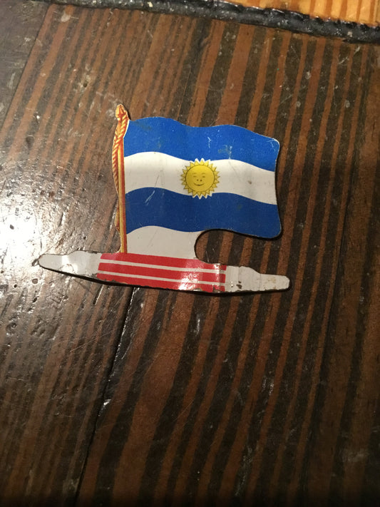 1963 Argentine Flag  biscuit Advertising , Tin