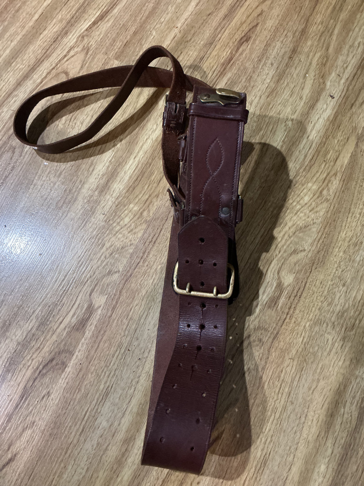 Early Leather Sam Brown Belt with shoulder strap, brass fittings