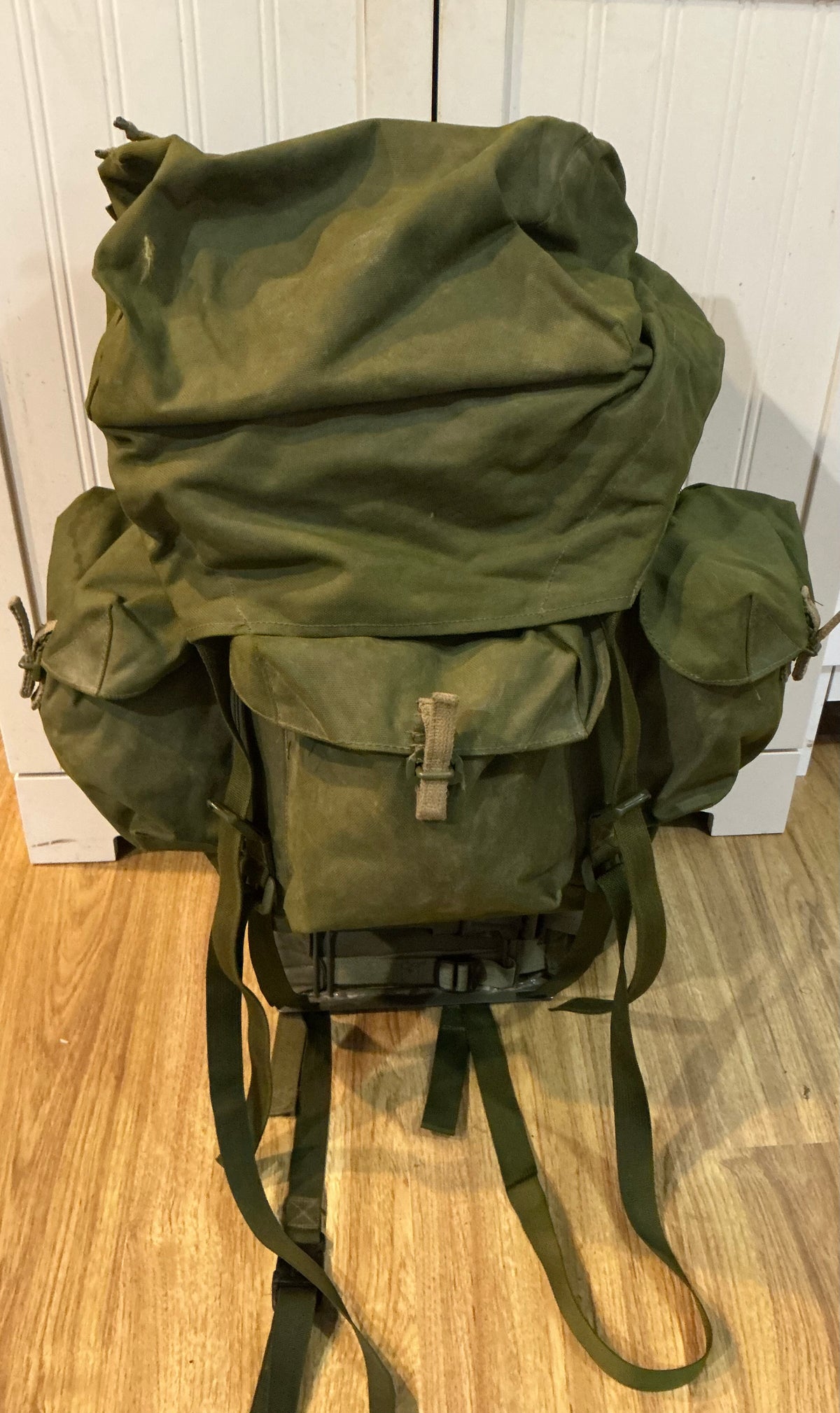 1982 Pattern Canadian Military Rucksack  with Frame