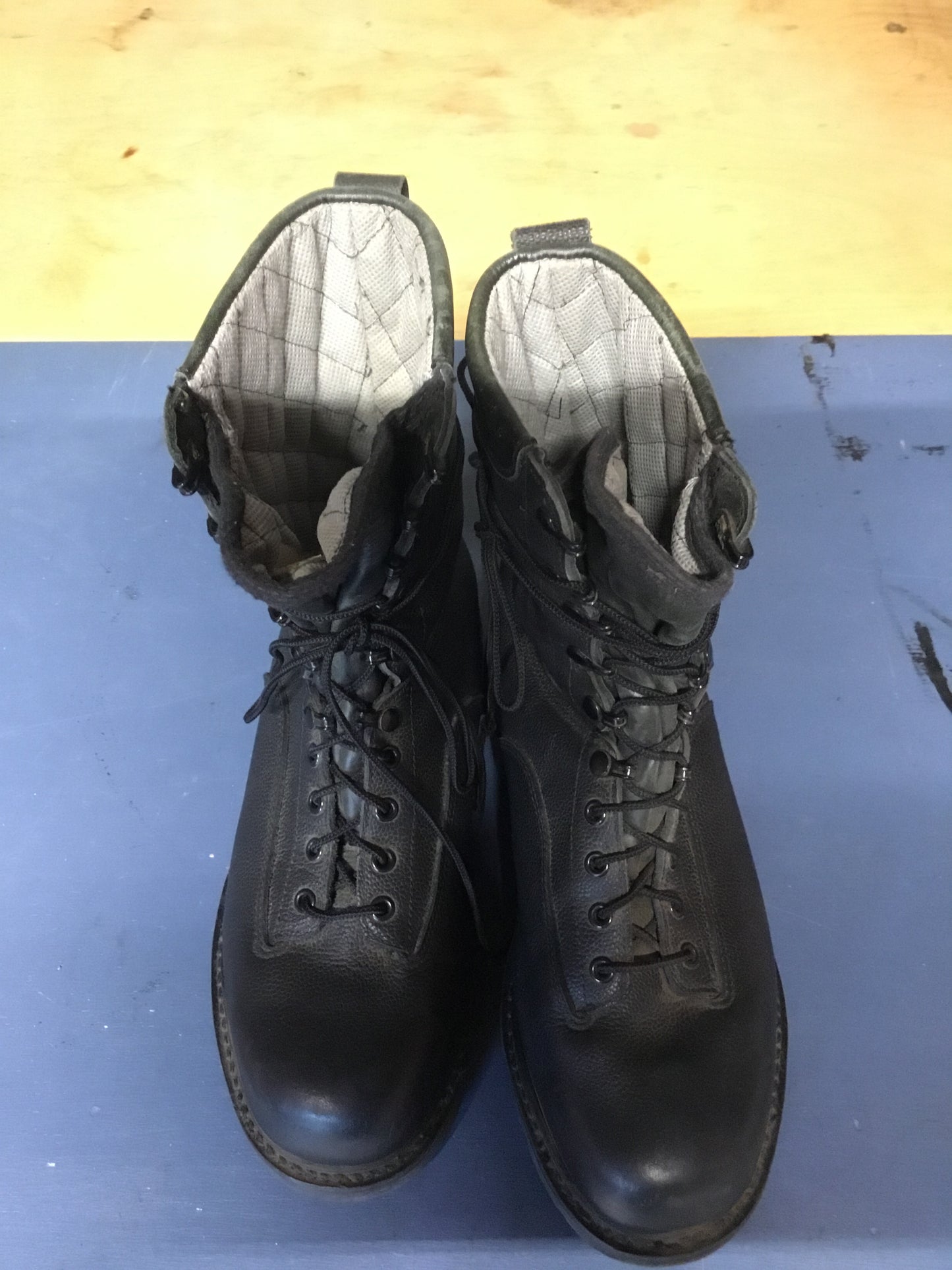 Military Terra Work Boots Steel Toe Cold Wet Weather Size 9.5