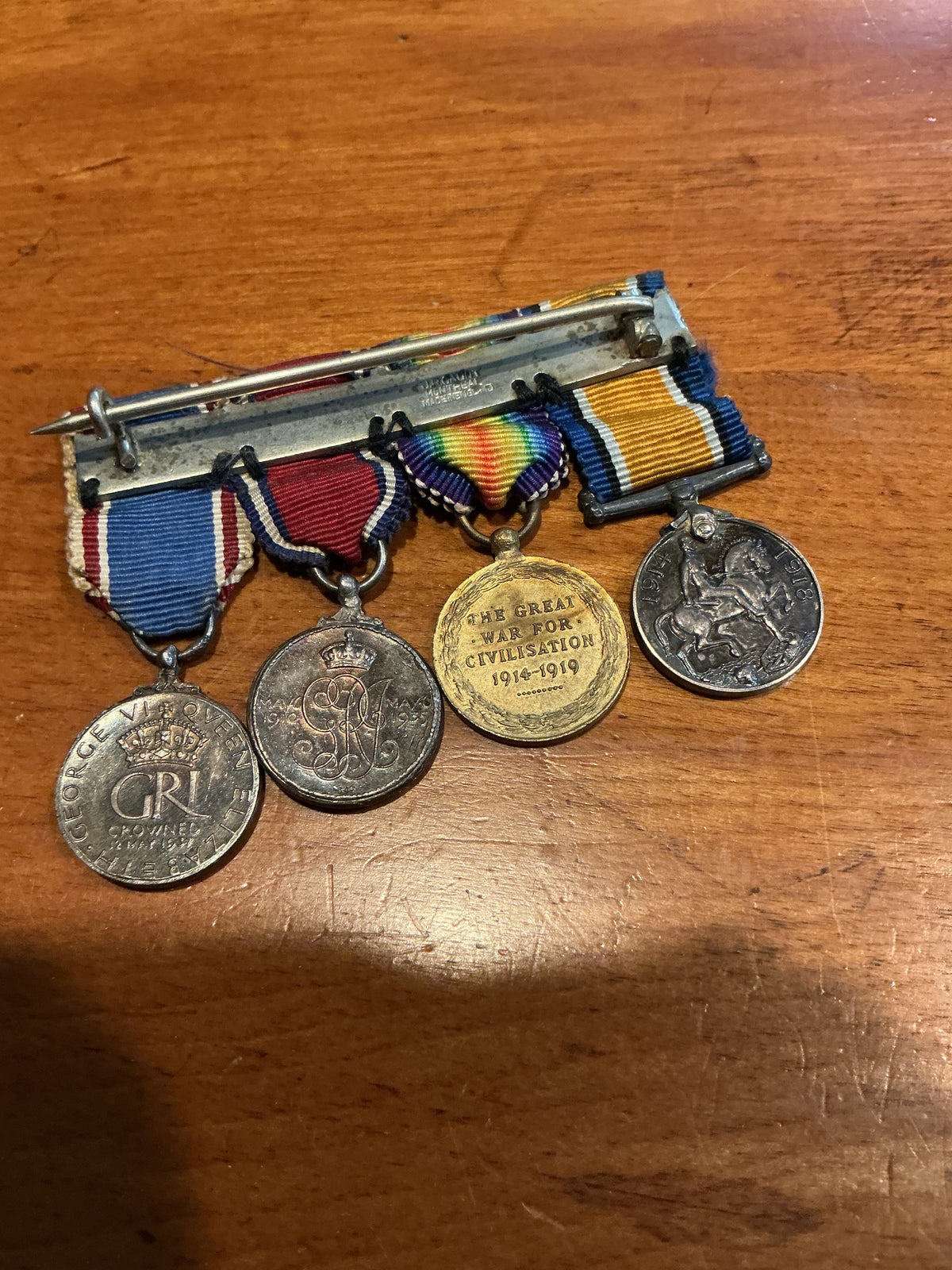 WW1 MINIATURE BRITISH MEDAL  GROUP  MOUNTED ON A BAR