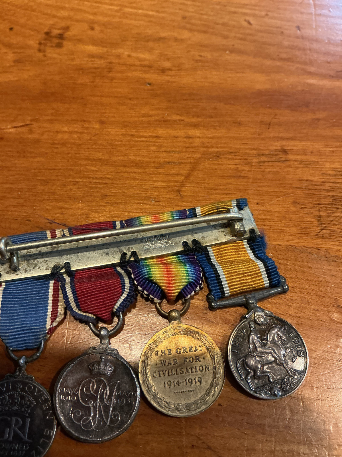 WW1 MINIATURE BRITISH MEDAL  GROUP  MOUNTED ON A BAR