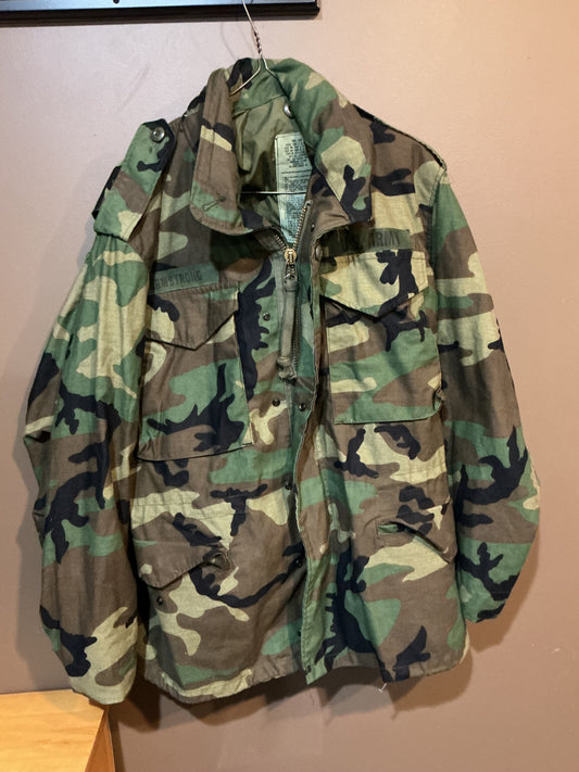 U.S. Military WOODLAND Pattern ;M65 Field Jacket size Small short