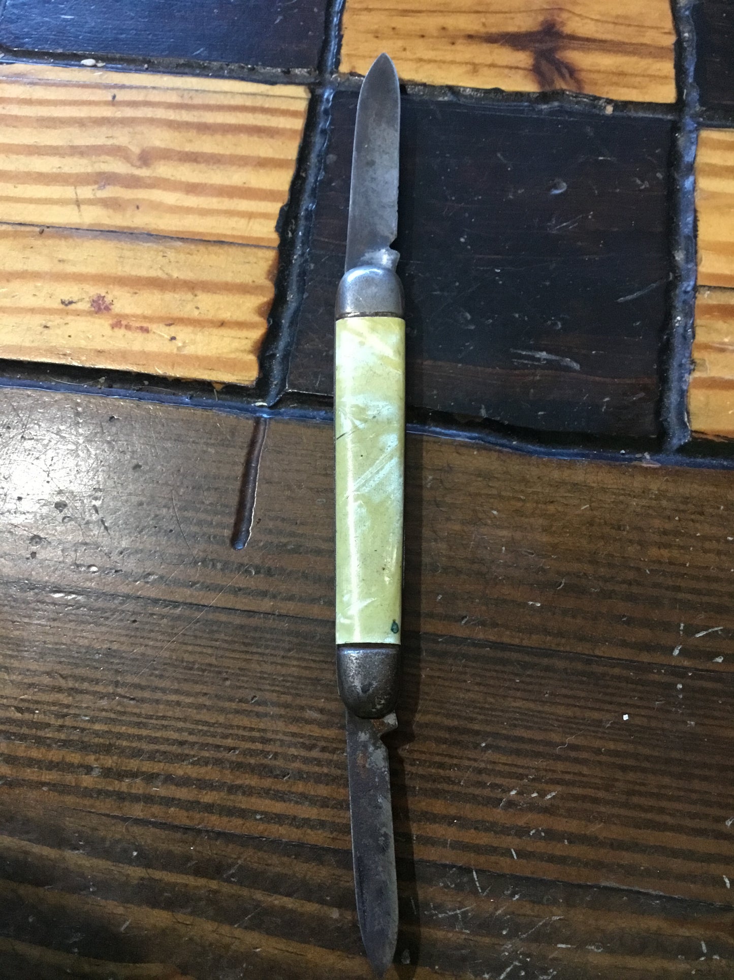 Commemorative RAF two blade pocket knife