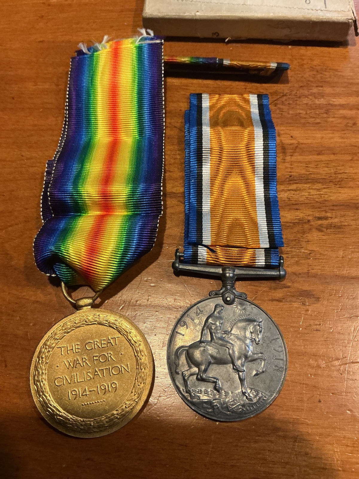 WW1 British War Victory Medals Pair To Pte H. HOWARD WITH THE ROYAL ARMY MEDICAL CORE.