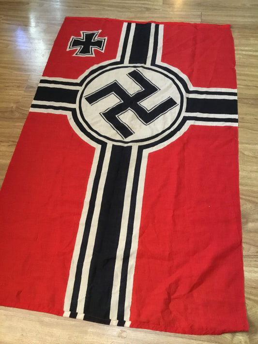 GERMAN WWII KRIEGSMARINE PATTERN FLAG/ banner , size is 64 x3