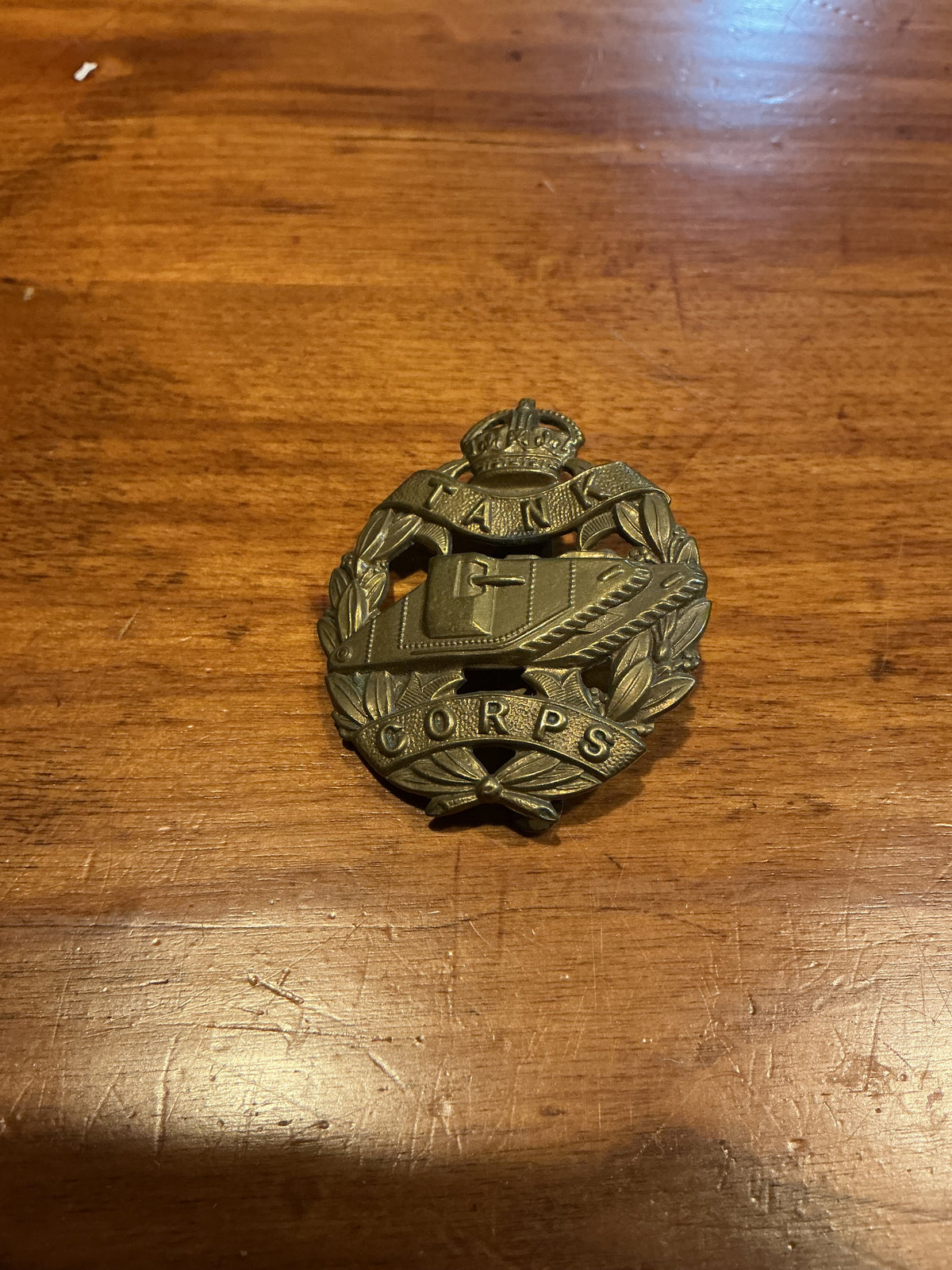 WW1 British Royal Tank Corps Cap Badge