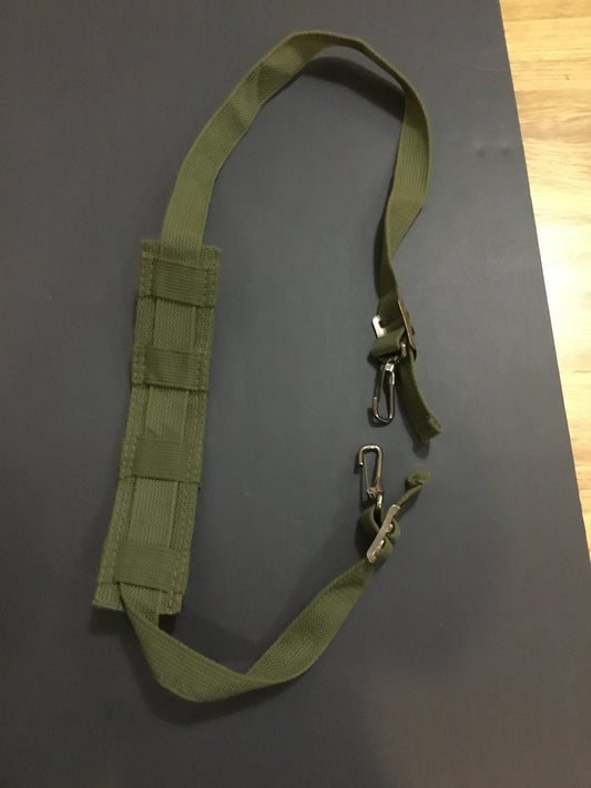 GREEN CANVAS SLING ; , CLIP ATTACHMENT POINTS