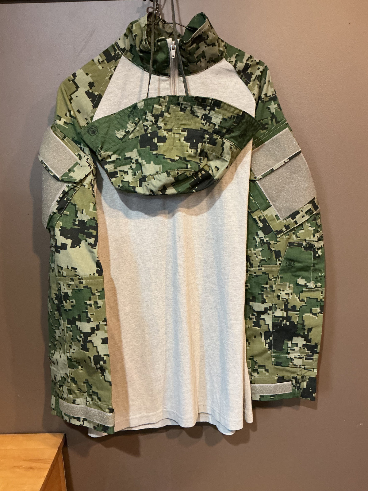Digital Pattern OTW Shirt and Boonie  Hat Size Medium