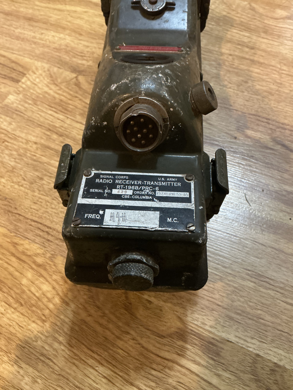 Early U.S. MILITARY RT-196 PRC-6 receiver/ transmitter Radio