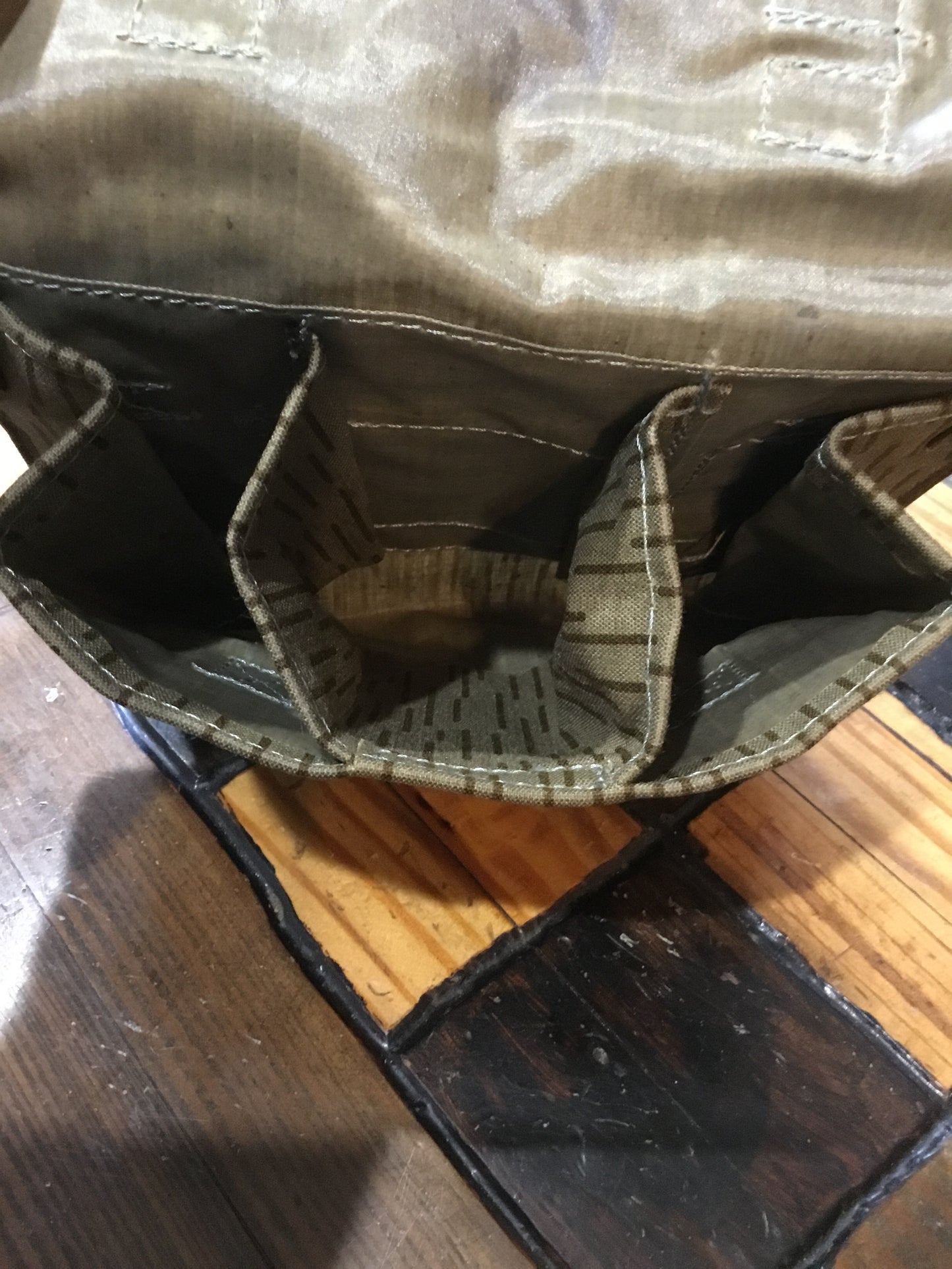 East German Rain Pattern Ammo-Clip Pouch