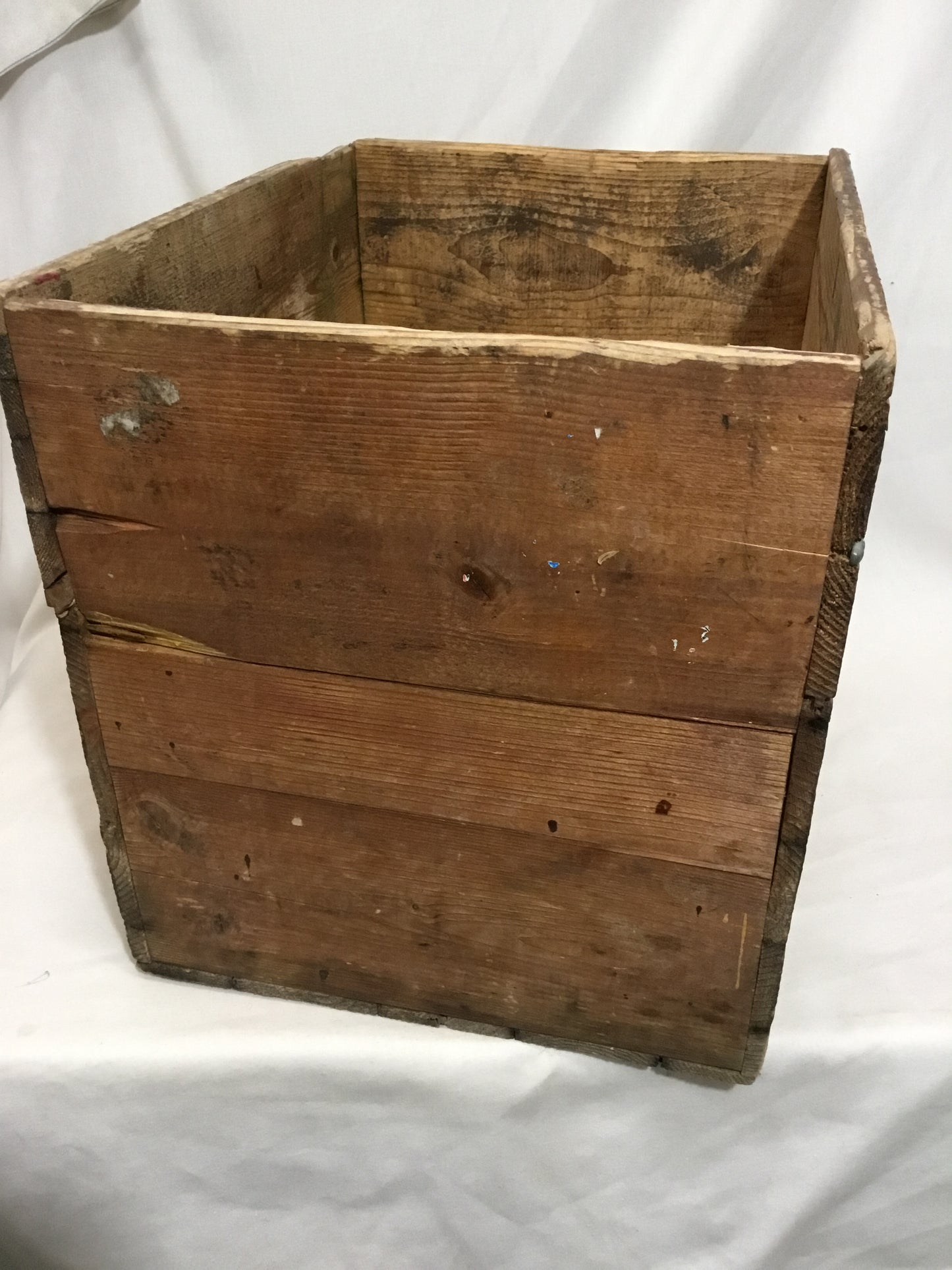 Johnny Walker, red label scotch whiskey wooden crate