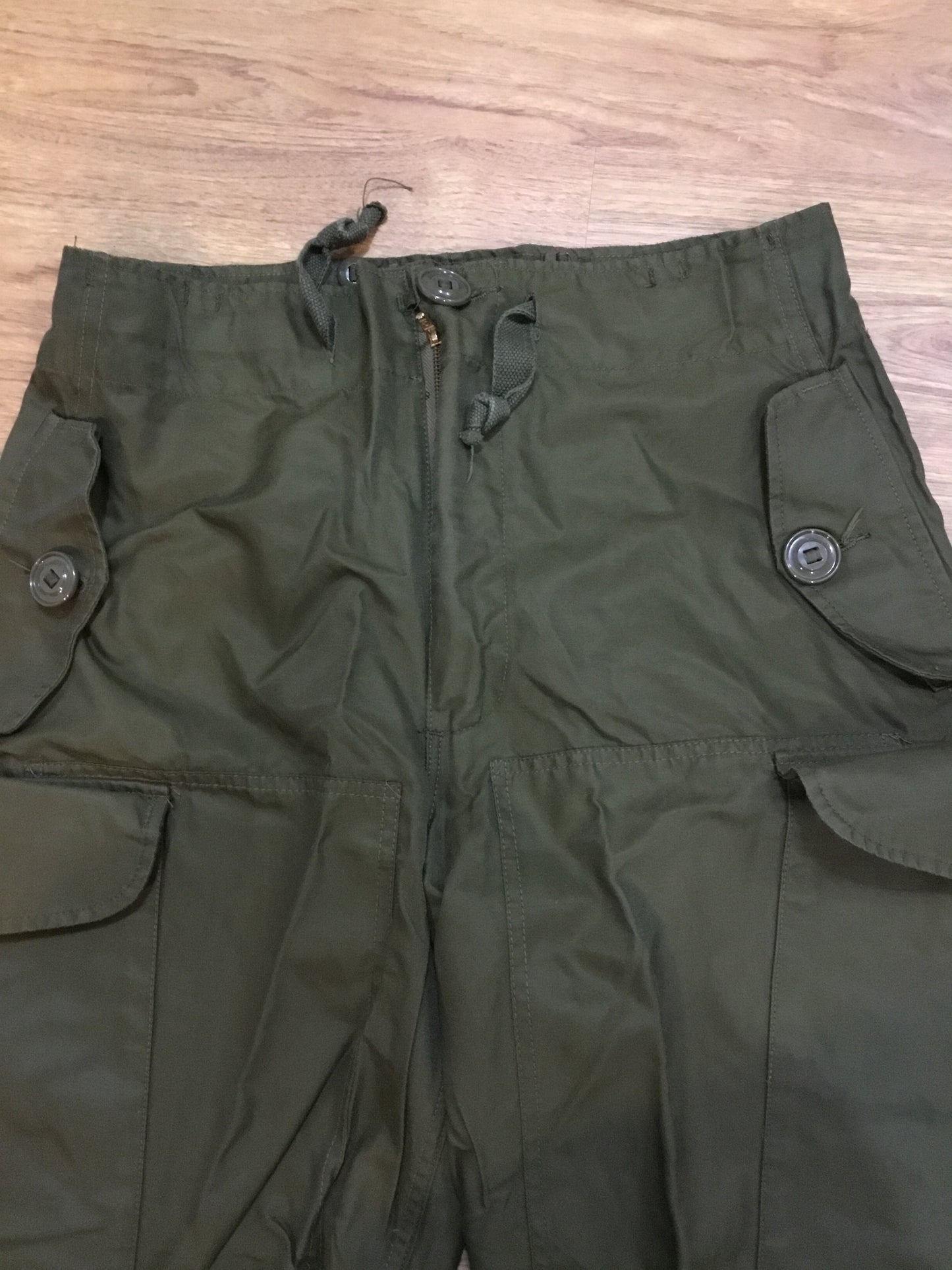 Vintage Canadian Military Wind Pants ,Small