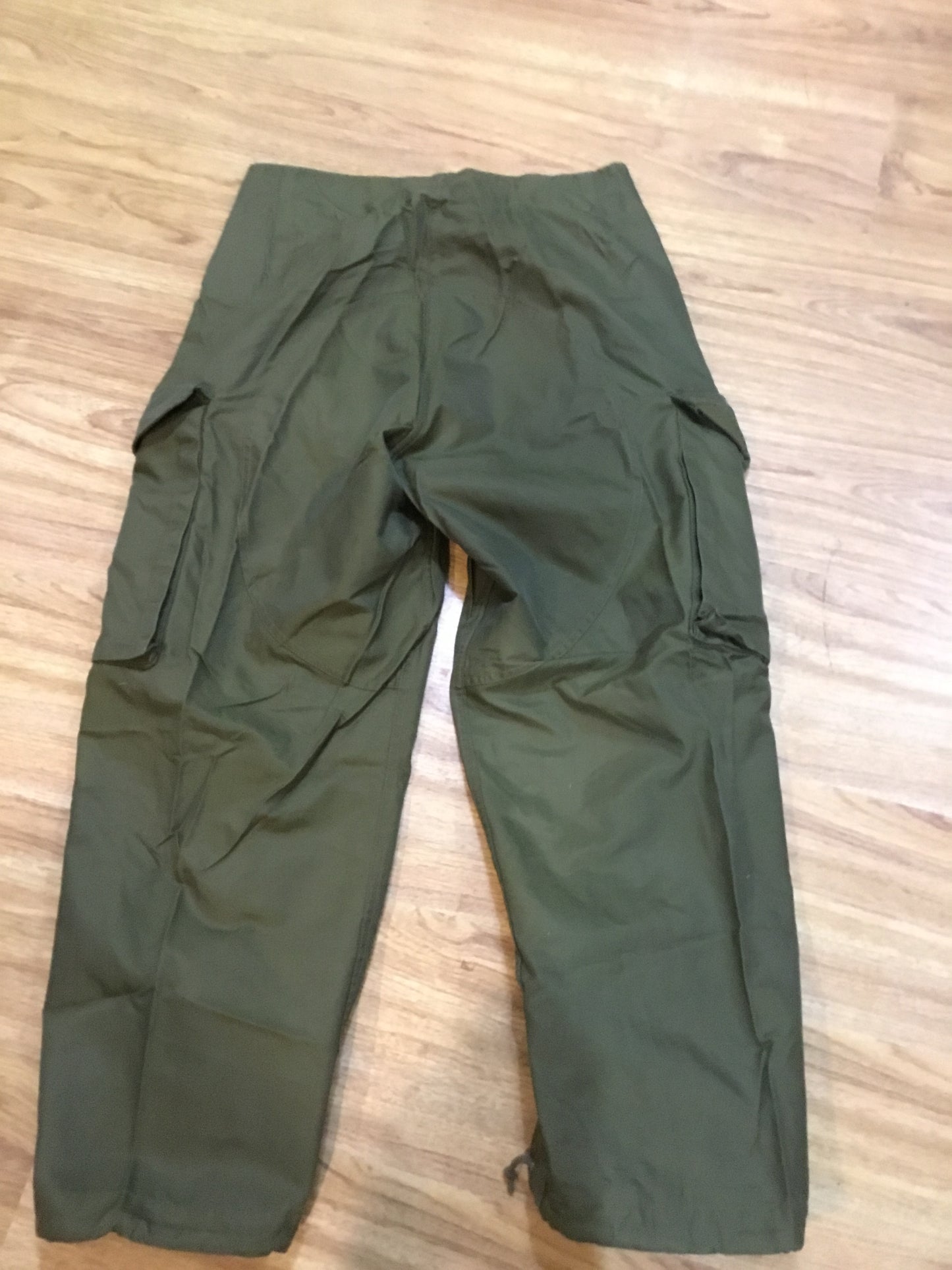 Vintage Canadian Military Wind Pants ,Small