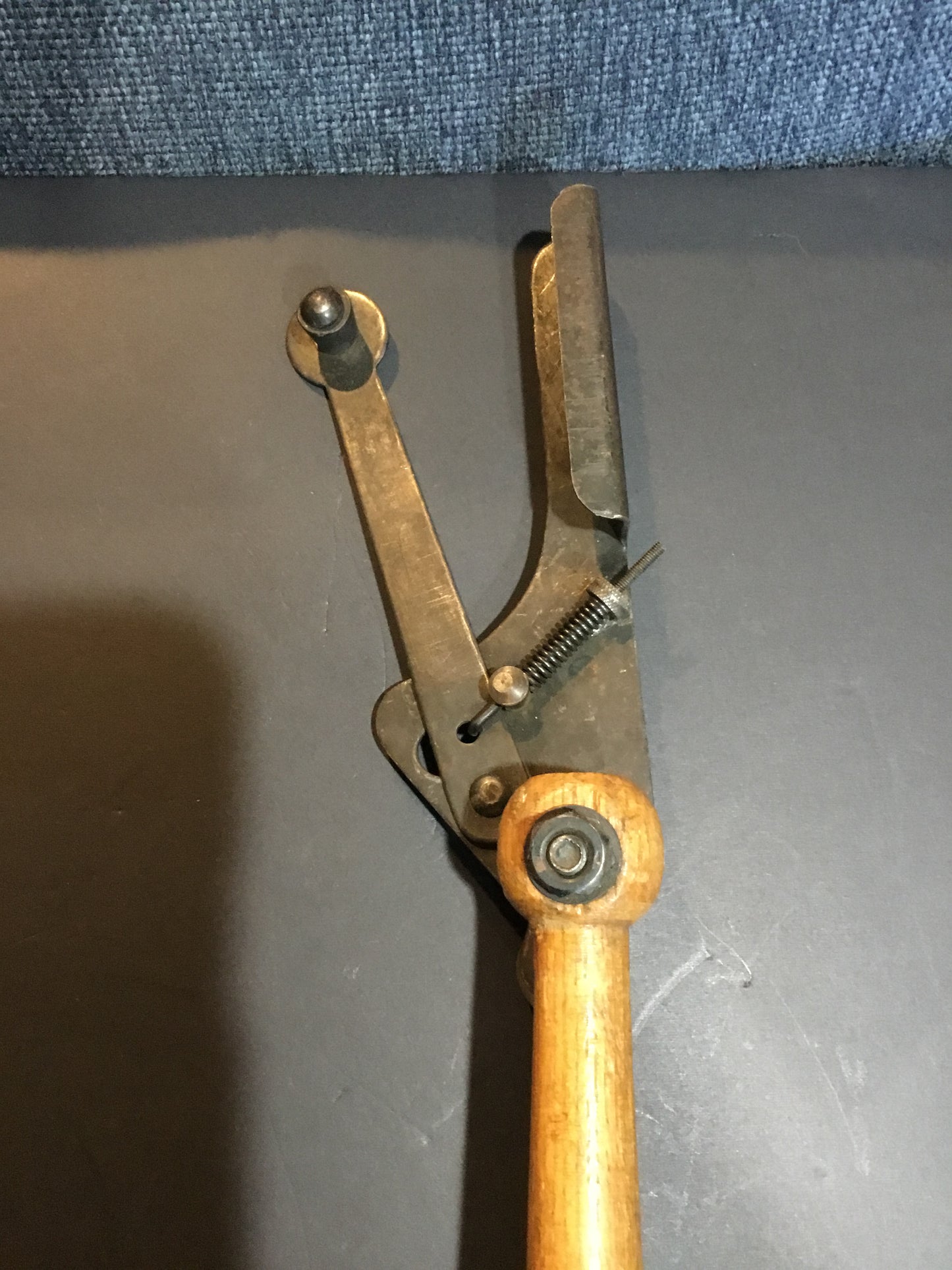 Vintage Hand Held Skeet / Clay Pigeon Thrower