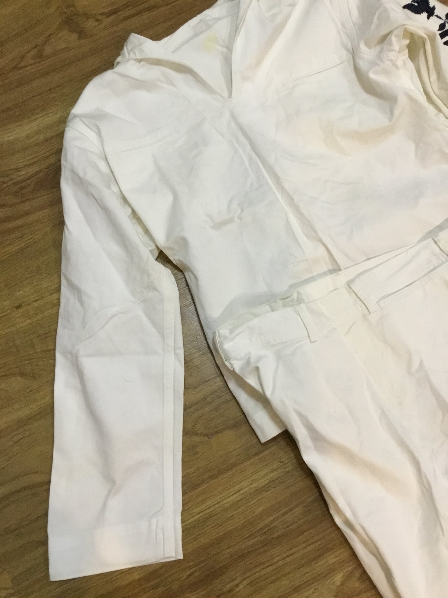 U.S. Navy Uniform whites with Insignia Medium