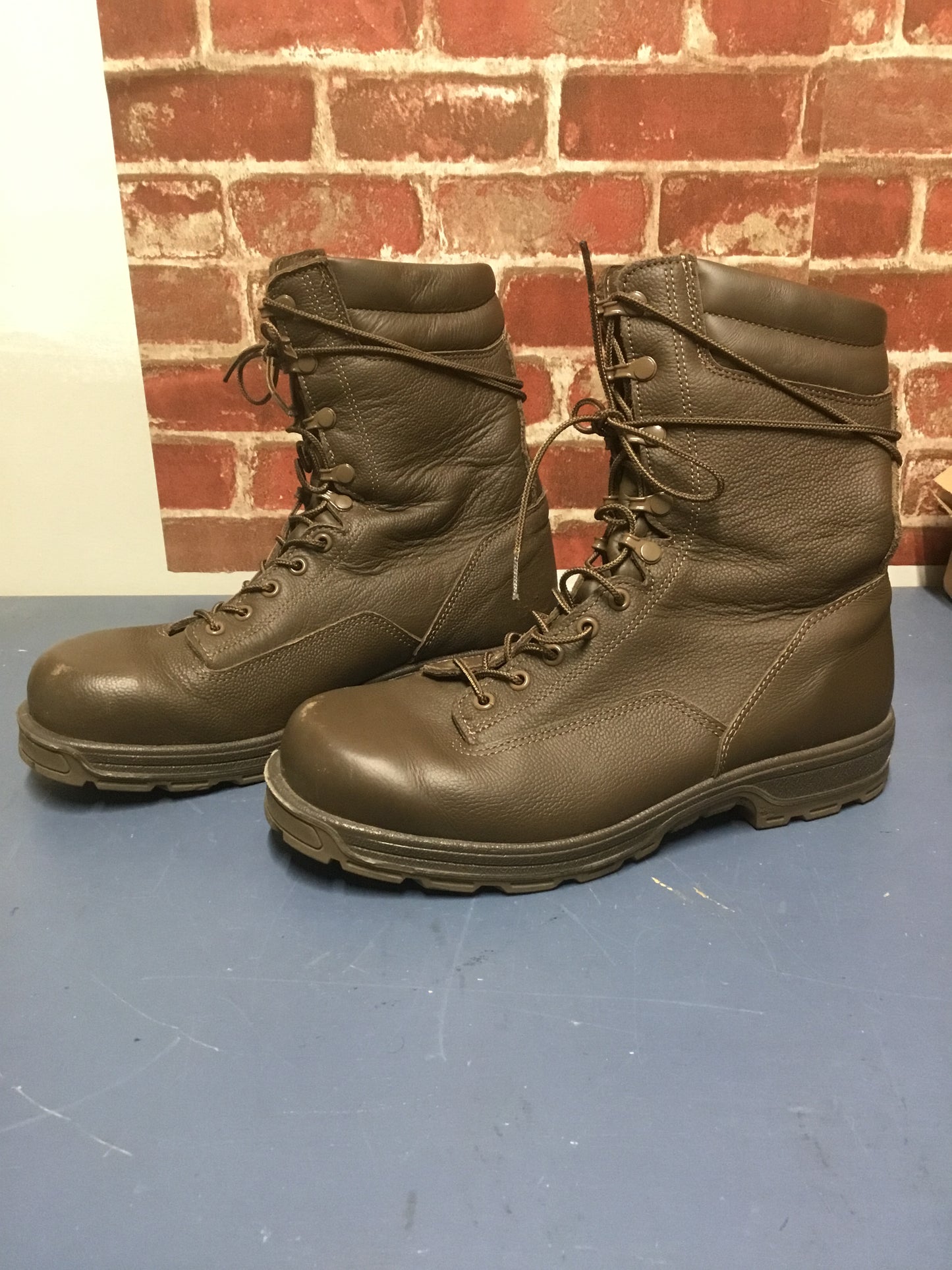 Canadian Military Combat Boots Royer size 10 1/2