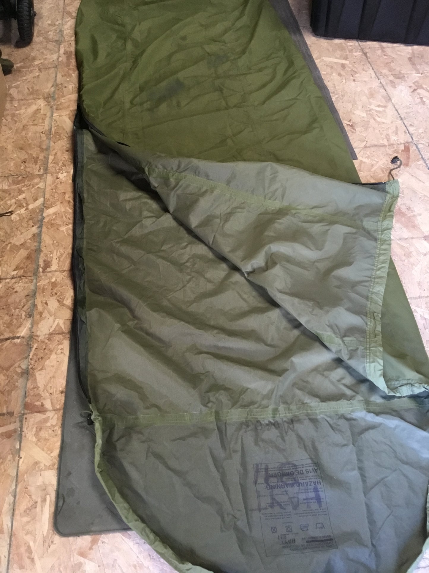 Canadian Forces Bivy bag zippered type with draw string