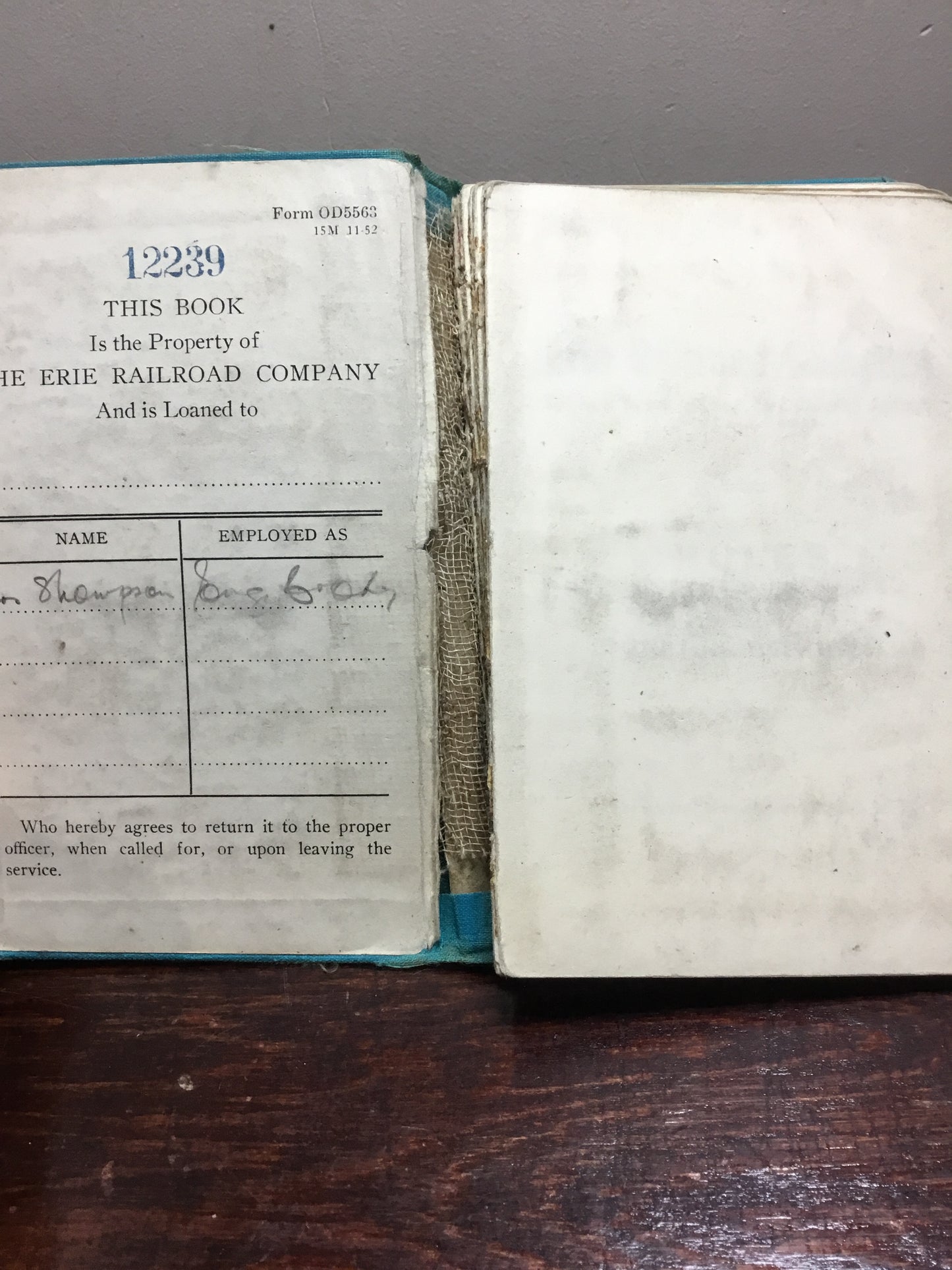 1952 ERIE RAILROAD COMPANY.  RULES OF THE OPERATING DEPARTMENT BOOK. 140 PAGES. 11/30/1952