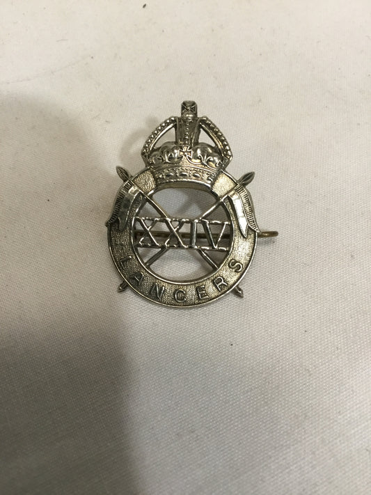 WW2 British 24th Lancers Cap Badge