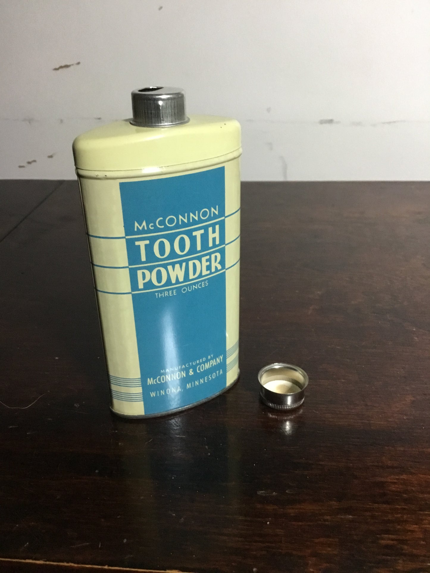 Vintage McConnon Tooth Powder 3 oz tin (EMPTY) New old stock,