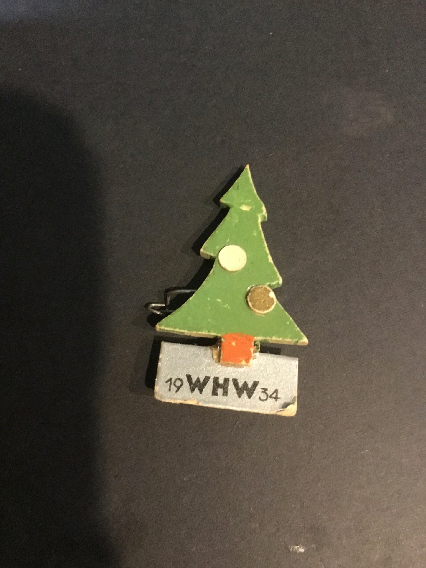 1934  GERMAN WHW    winter relief  donation pin    in the form of a christmas tree