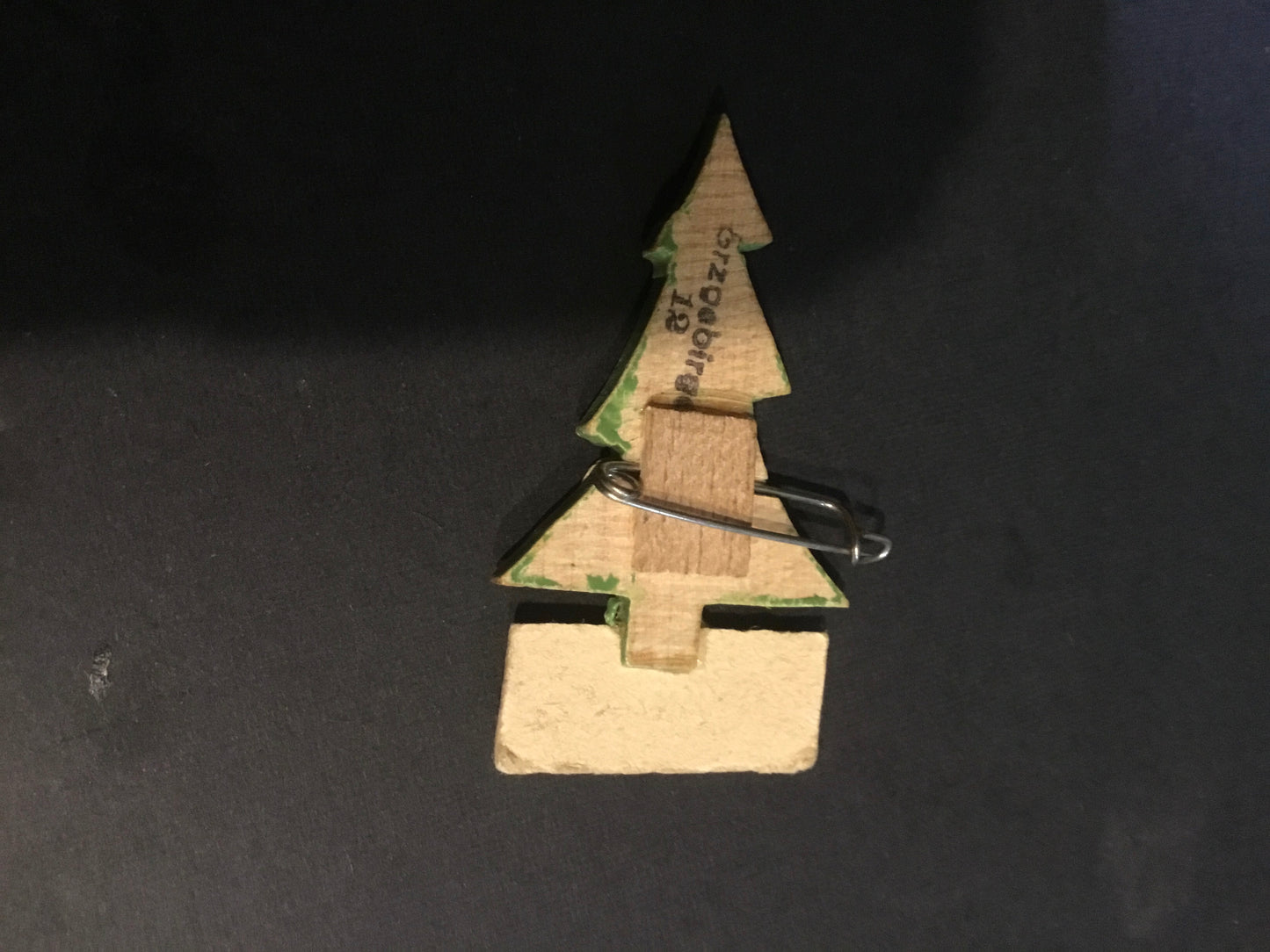 1934  GERMAN WHW    winter relief  donation pin    in the form of a christmas tree