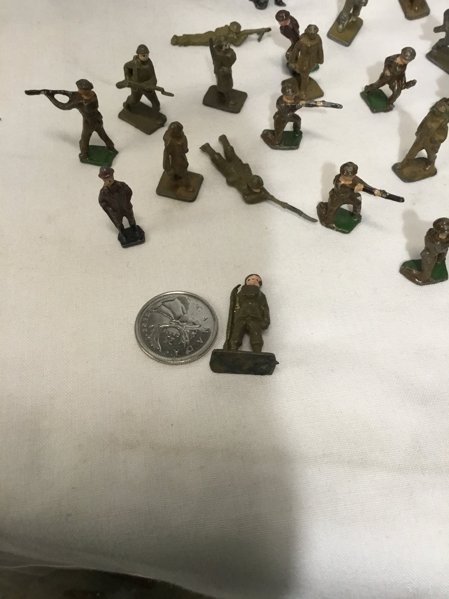 Lot of 37 Miniature Metal Soldiers , War Time