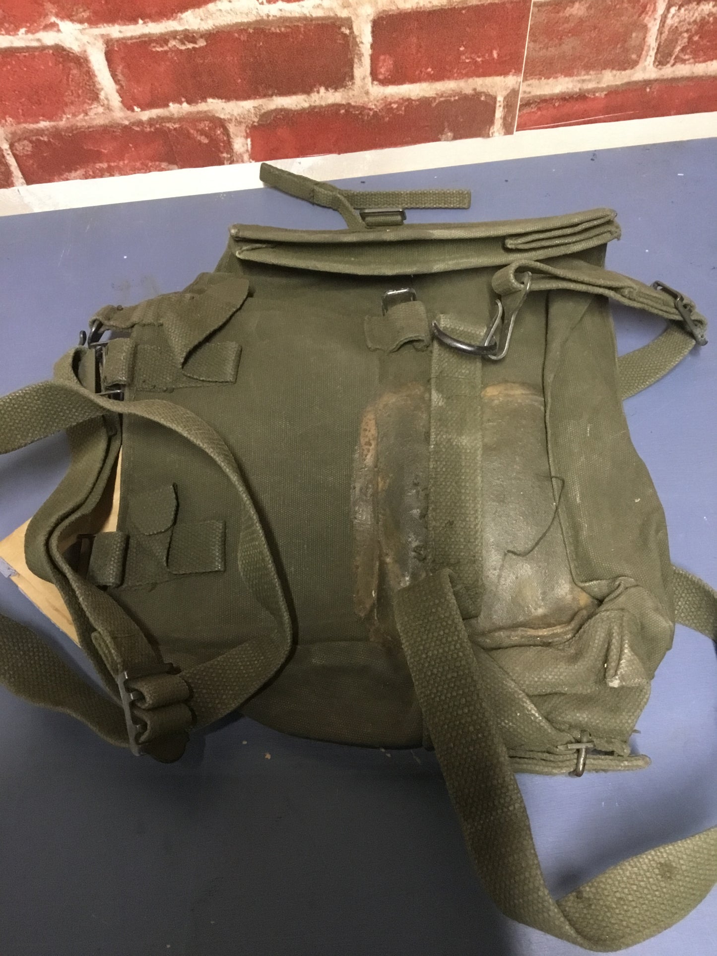 P51 Type 2 Gas Mask Bag Green Canadian
