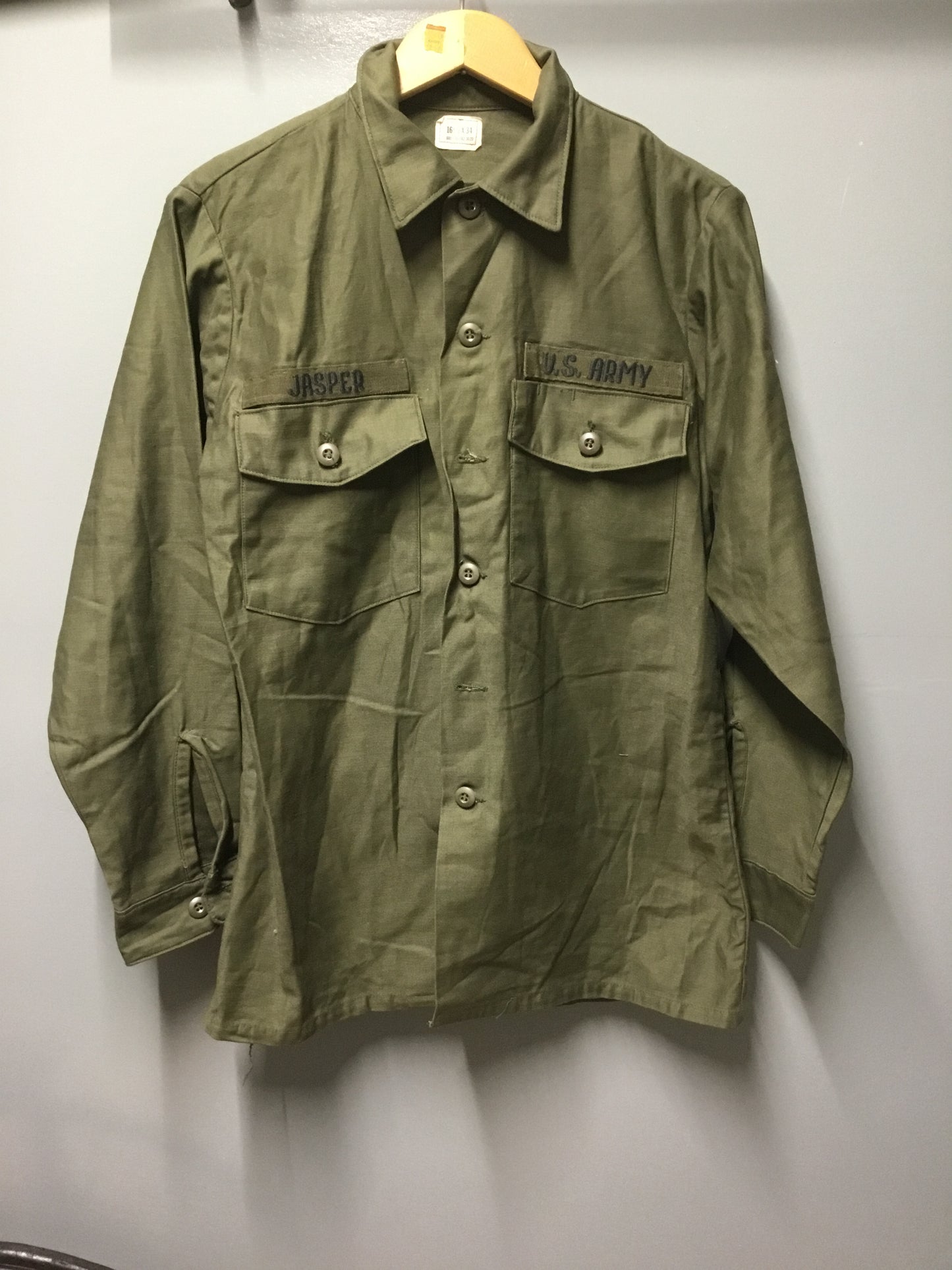 Vintage U.S. Army Fatigue Shirt 16 1/2 x 34