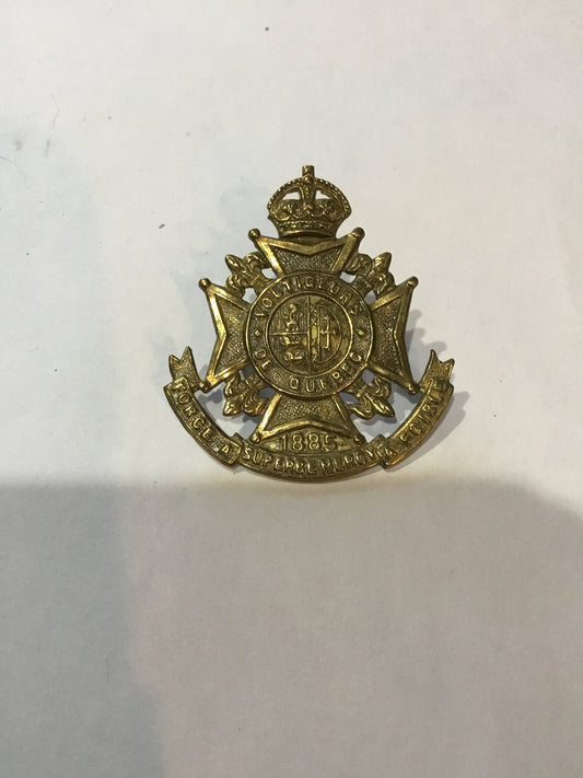 WW2 Canadian Voltigeurs De Quebec Cap Badge