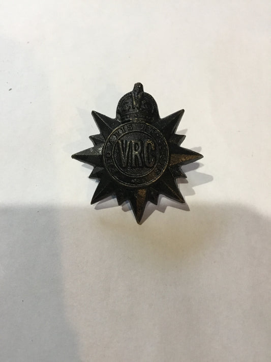 Kings  Crown VICTORIA RIFLES OF CANADA CAP BADGE