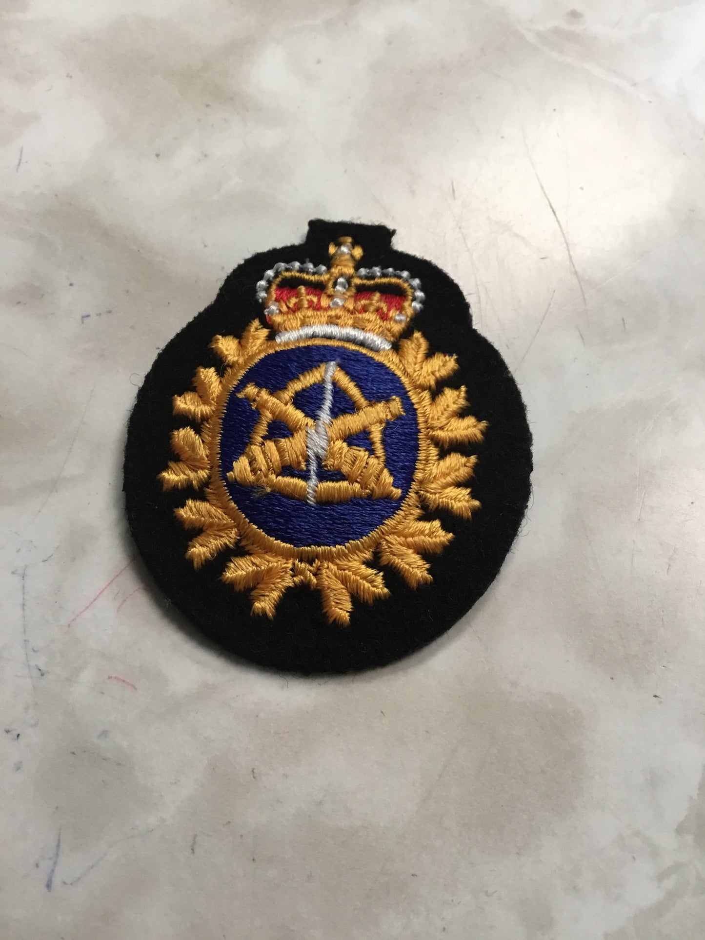 CANADIAN FORCES ORDNANCE PADDED TRADE BADGE