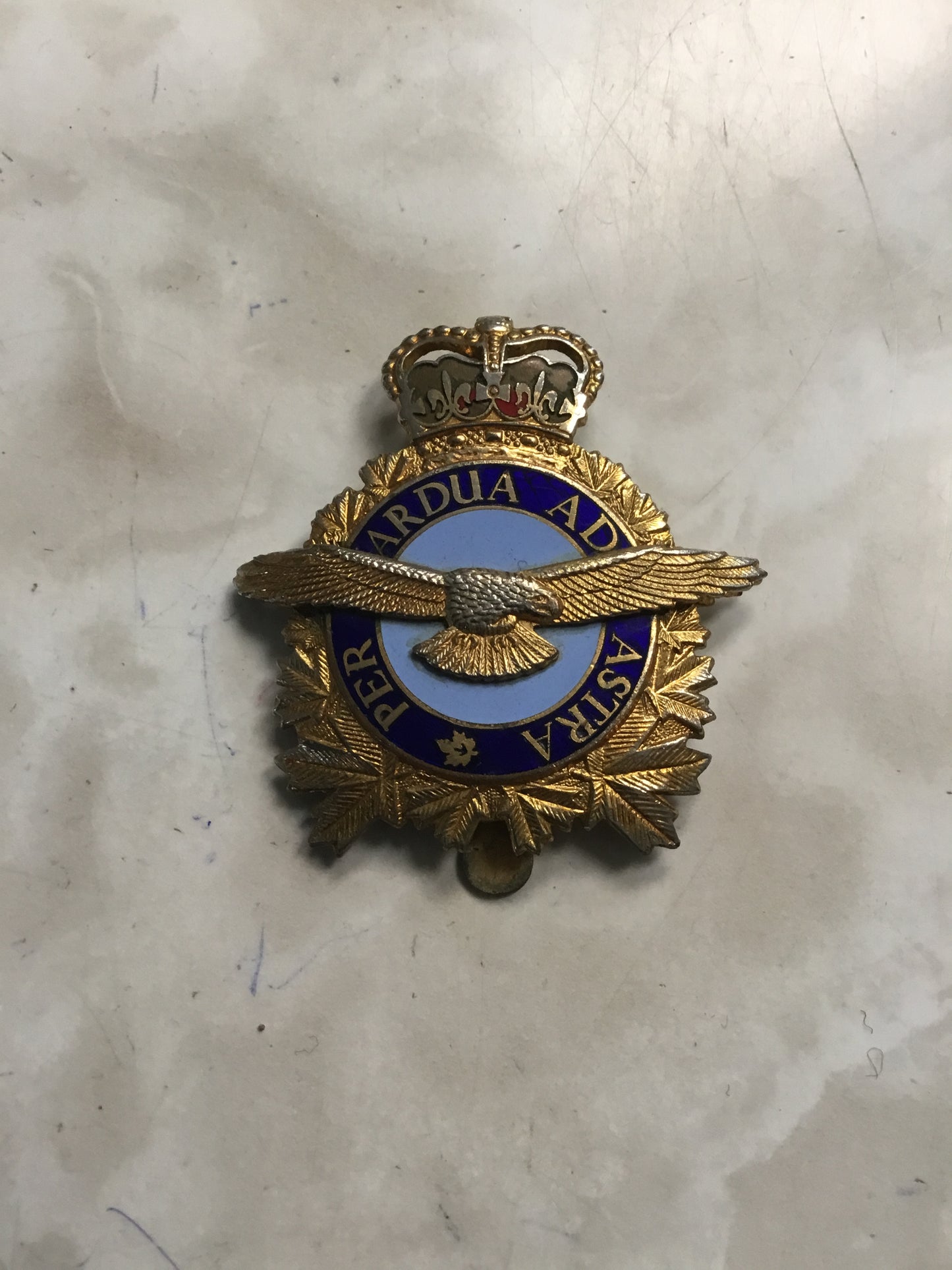 Canadian Airforce Enamelled Hat Badge