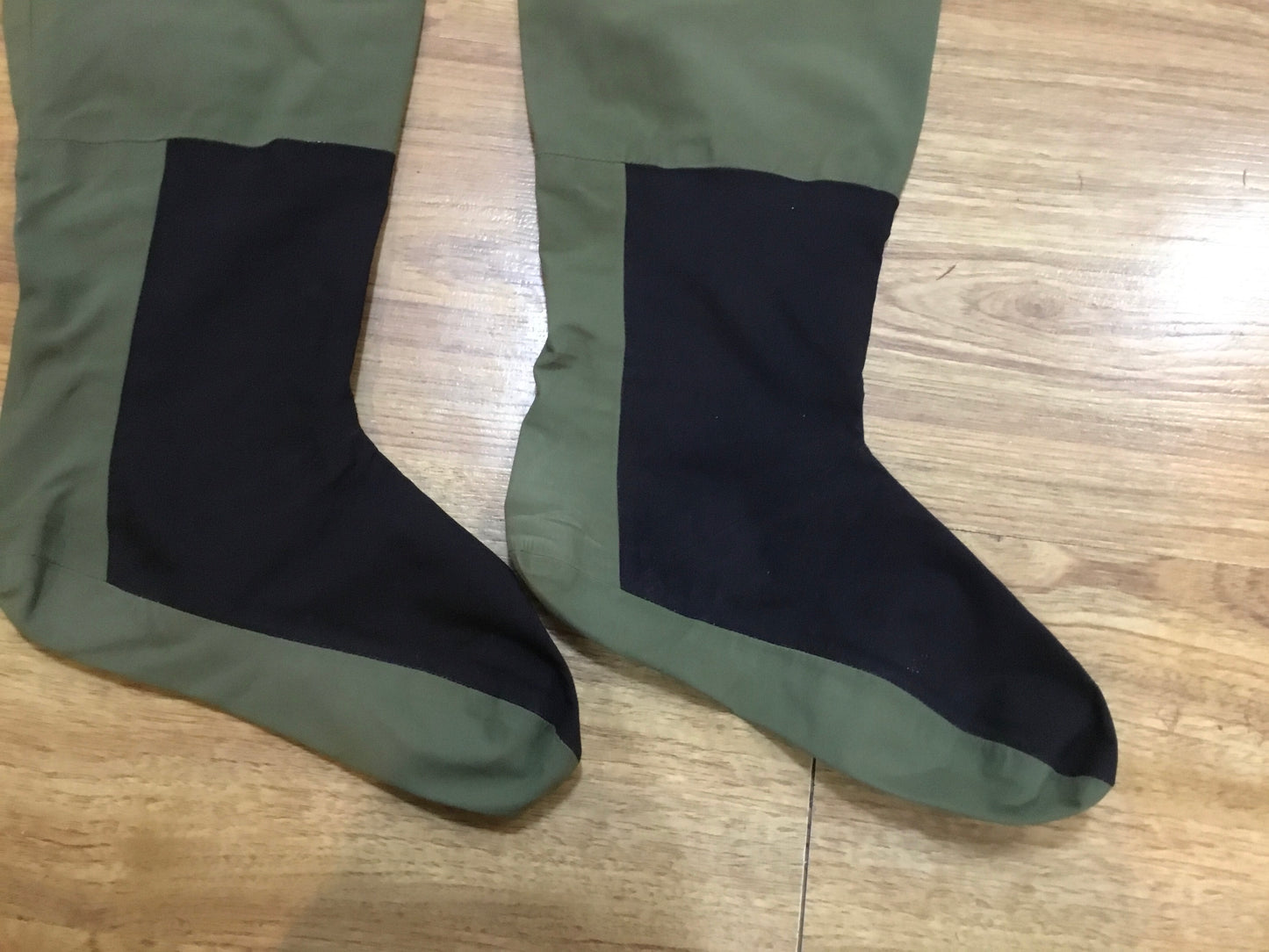 Military Wet Weather Gore-Tex Socks SIZE 8